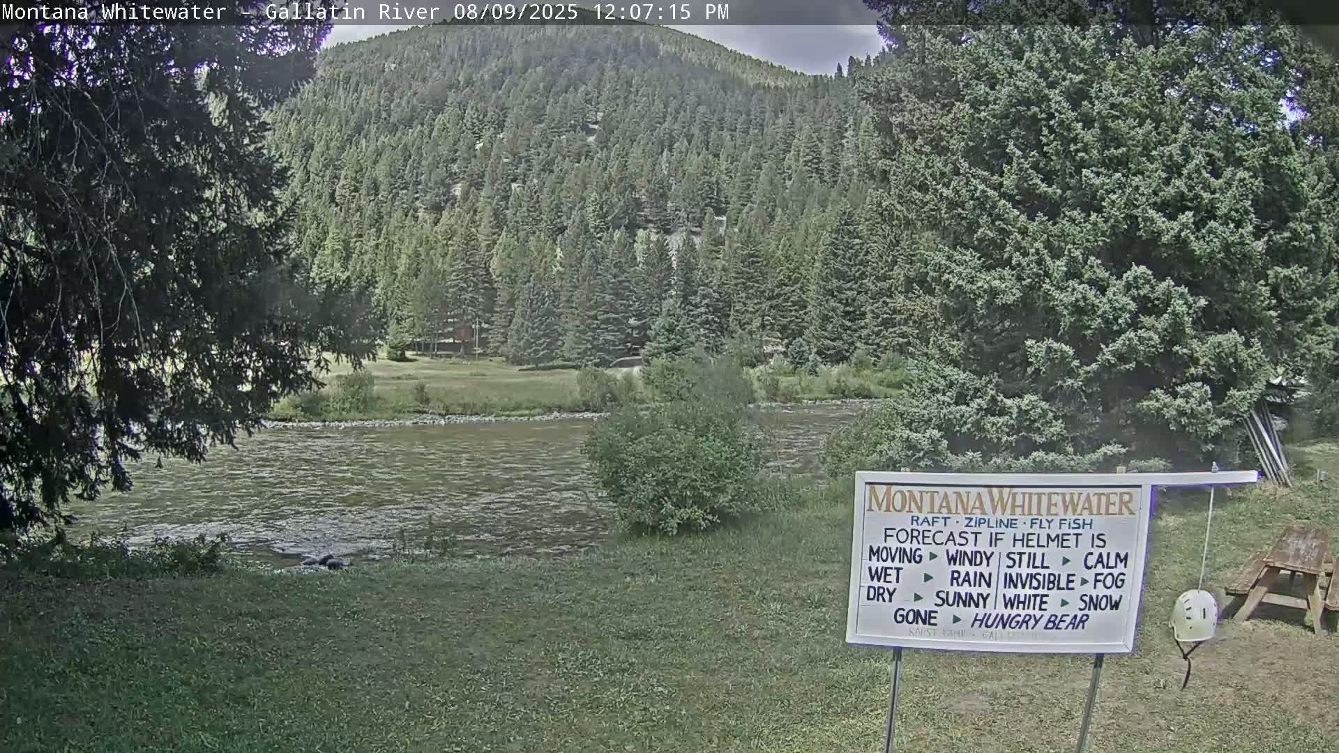 Montana Whitewater Rafting & Zipline in Gallatin River Live Cam - Gallatin Gateaway, Gallatin, Montana, USA