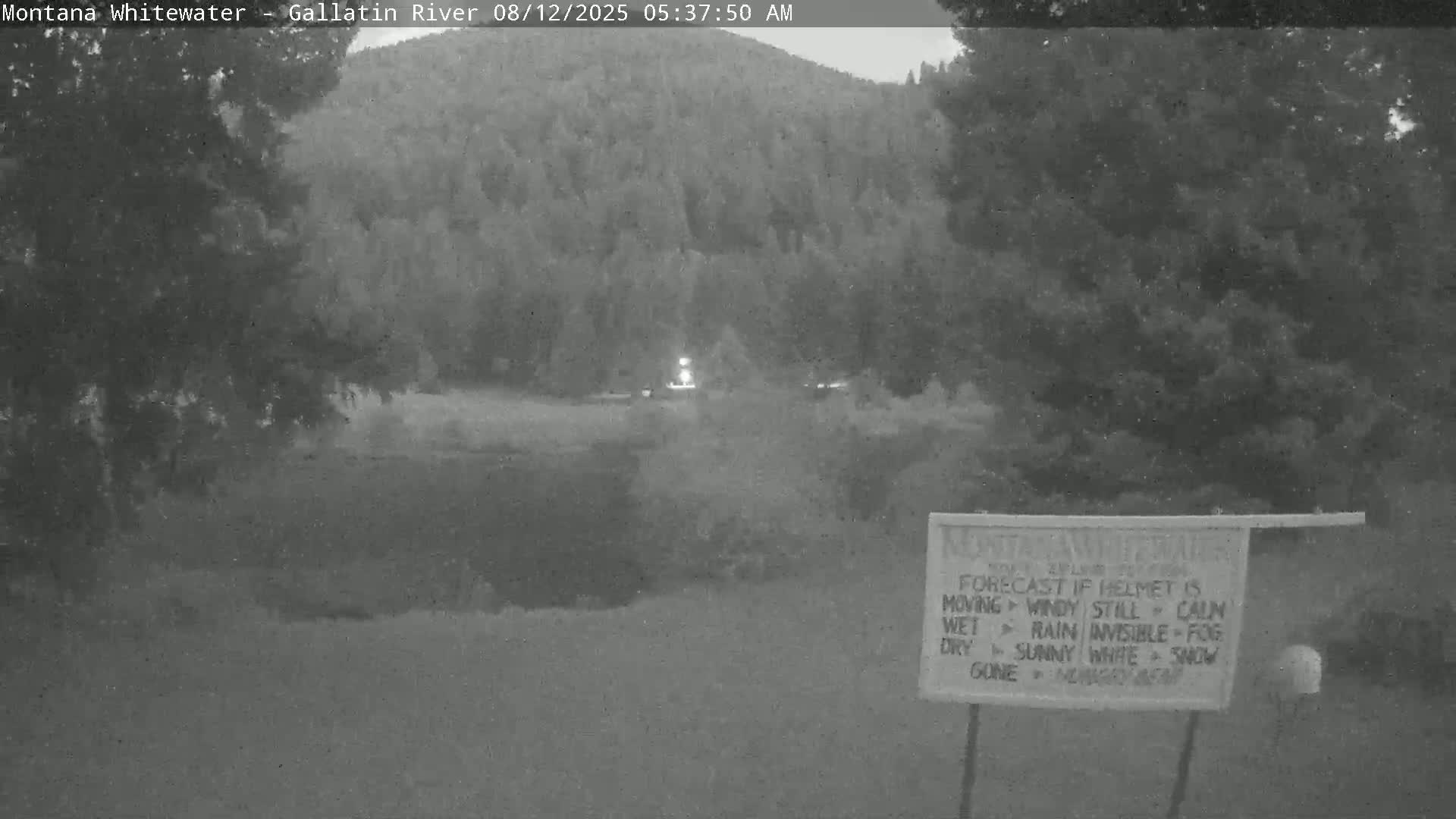 Montana Whitewater Rafting & Zipline in Gallatin River Live Cam - Gallatin Gateaway, Gallatin, Montana, USA