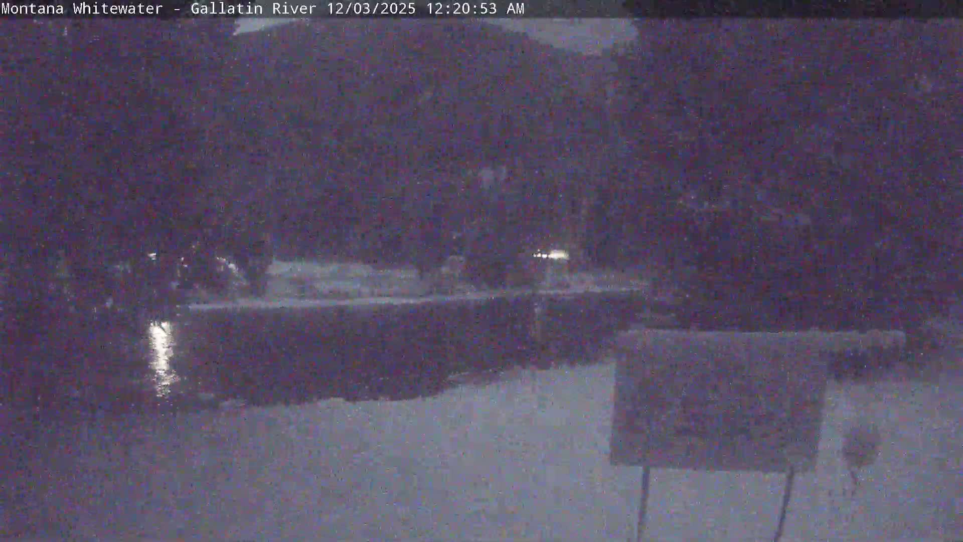 Montana Whitewater Rafting & Zipline in Gallatin River Live Cam - Gallatin Gateaway, Gallatin, Montana, USA