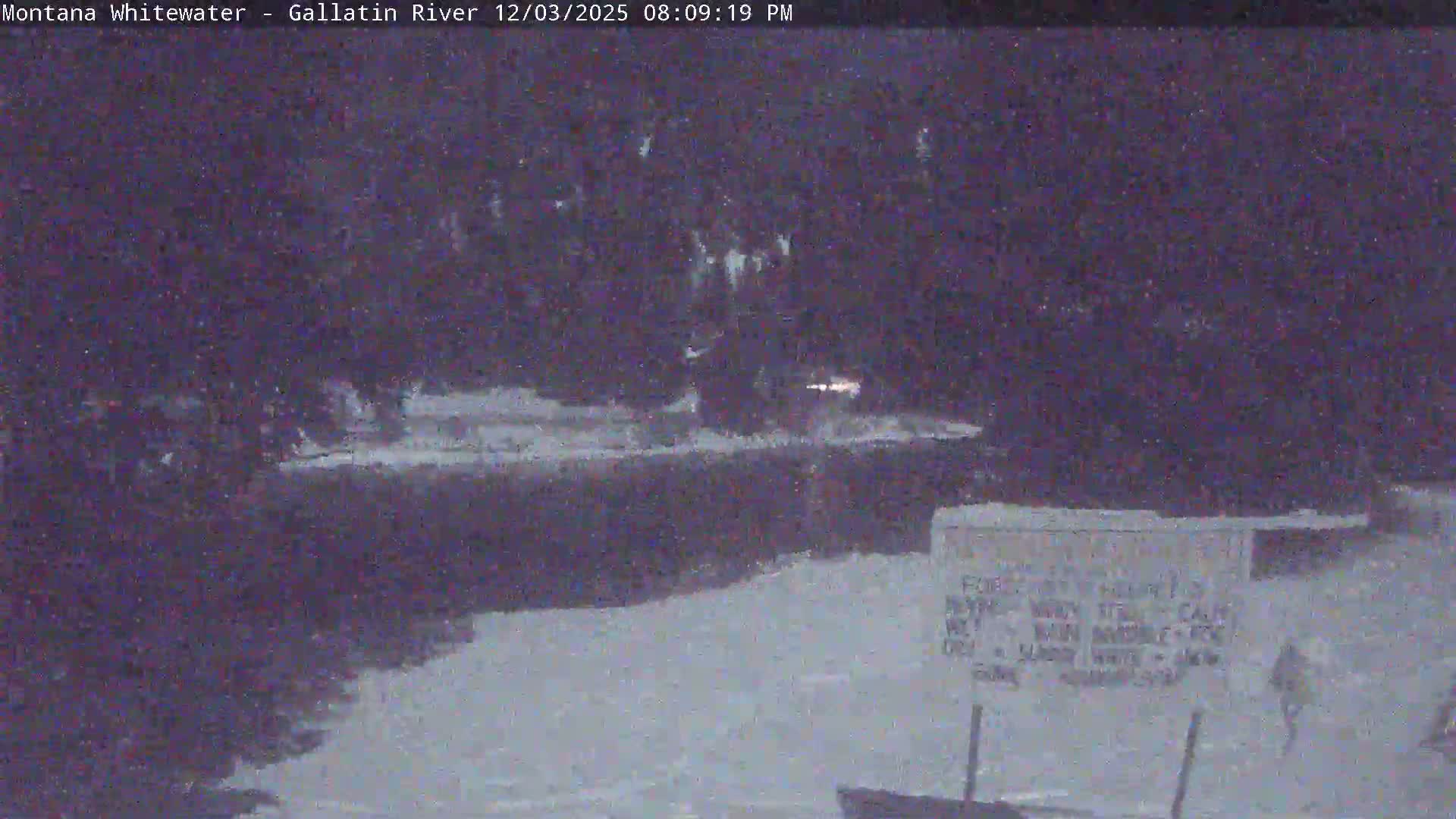 Montana Whitewater Rafting & Zipline in Gallatin River Live Cam - Gallatin Gateaway, Gallatin, Montana, USA