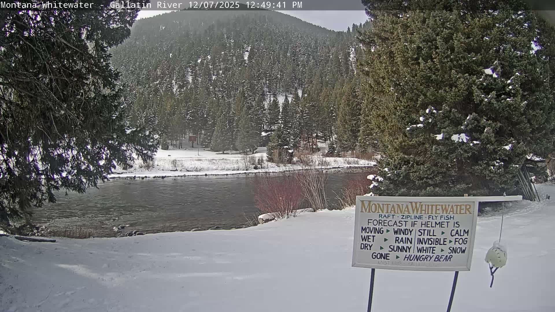 Montana Whitewater Rafting & Zipline in Gallatin River Live Cam - Gallatin Gateaway, Gallatin, Montana, USA