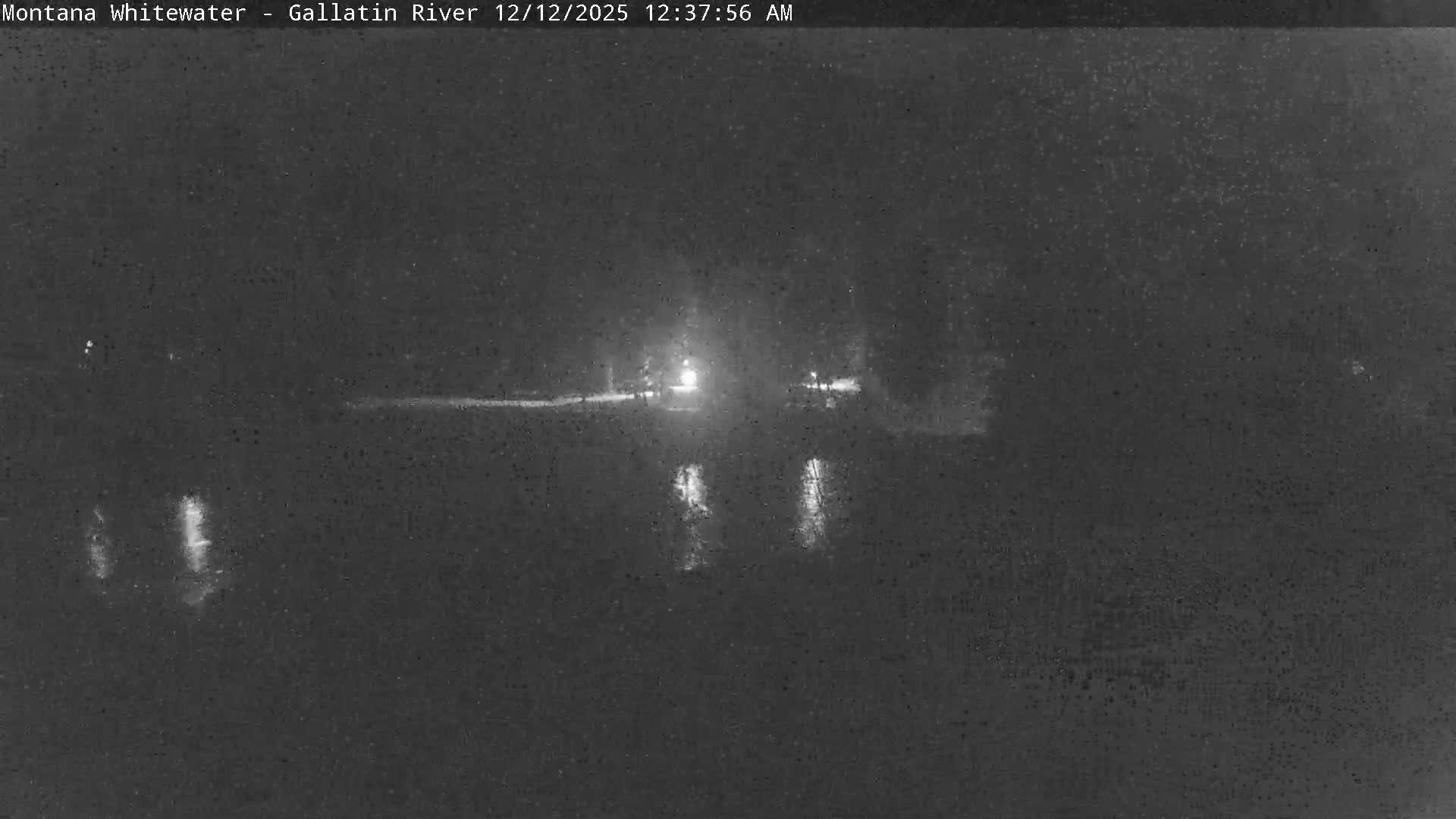 Montana Whitewater Rafting & Zipline in Gallatin River Live Cam - Gallatin Gateaway, Gallatin, Montana, USA