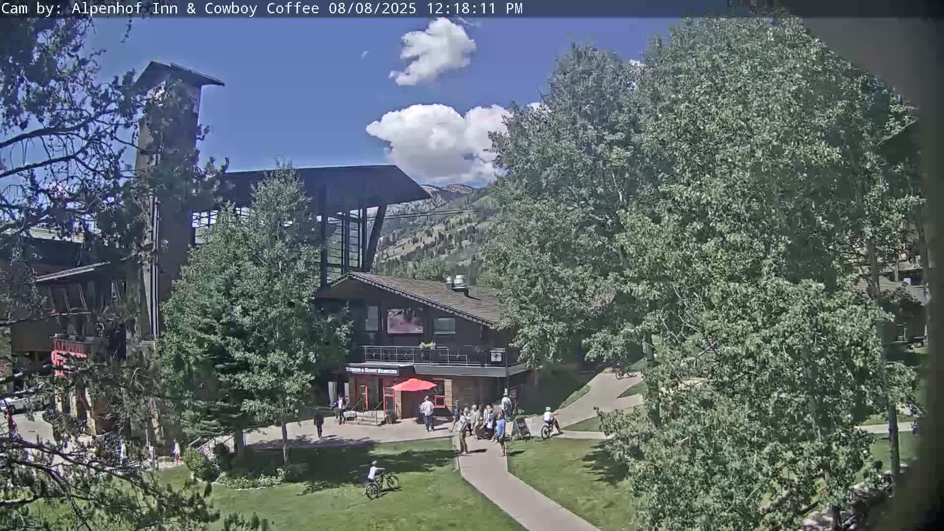  Jackson Hole Mountains &  Teton Ski Village  Live Cam - Teton Village, Teton, Wyoming, USA