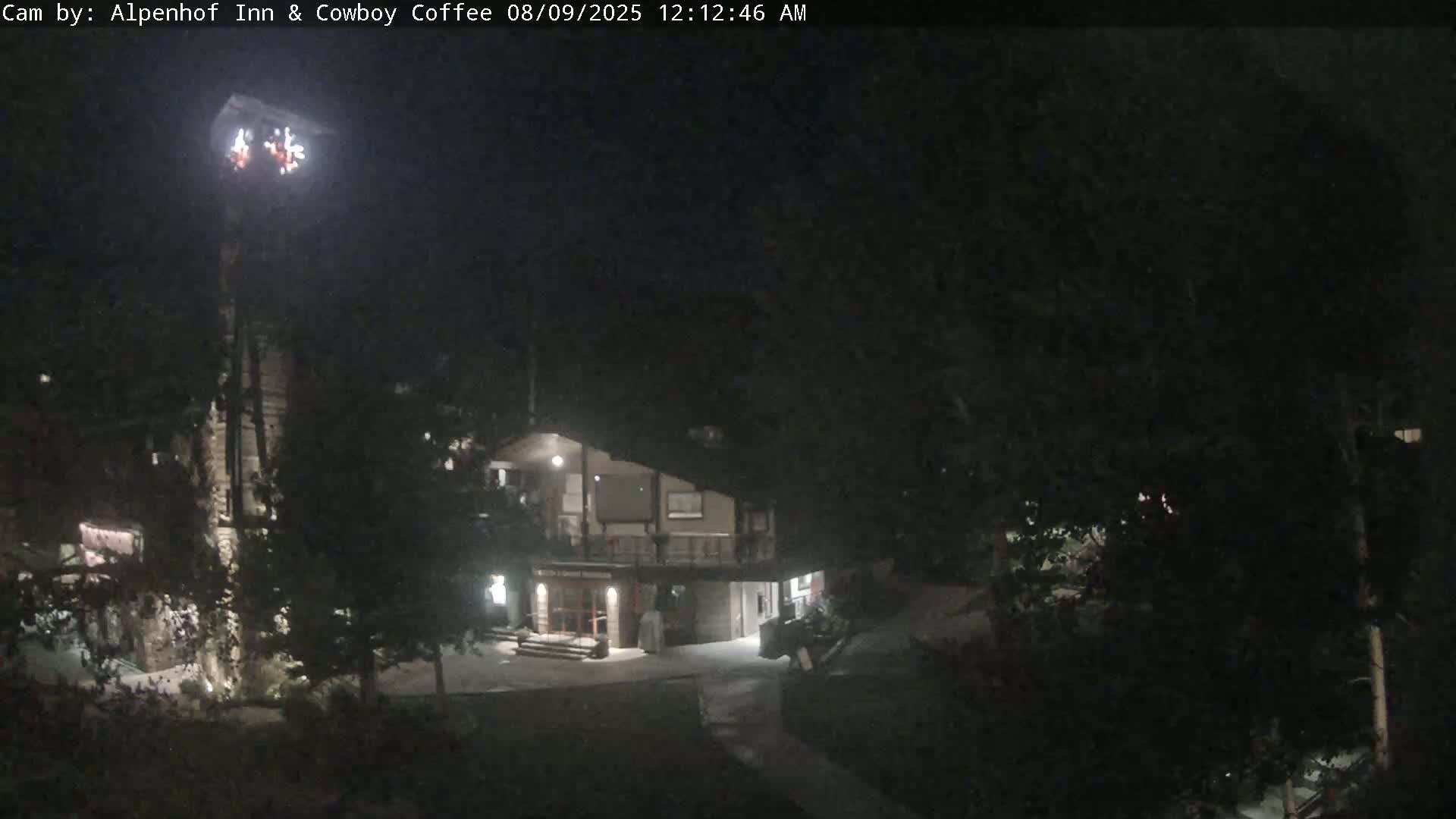  Jackson Hole Mountains &  Teton Ski Village  Live Cam - Teton Village, Teton, Wyoming, USA
