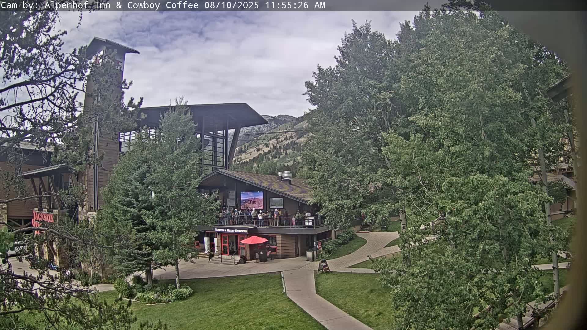  Jackson Hole Mountains &  Teton Ski Village  Live Cam - Teton Village, Teton, Wyoming, USA
