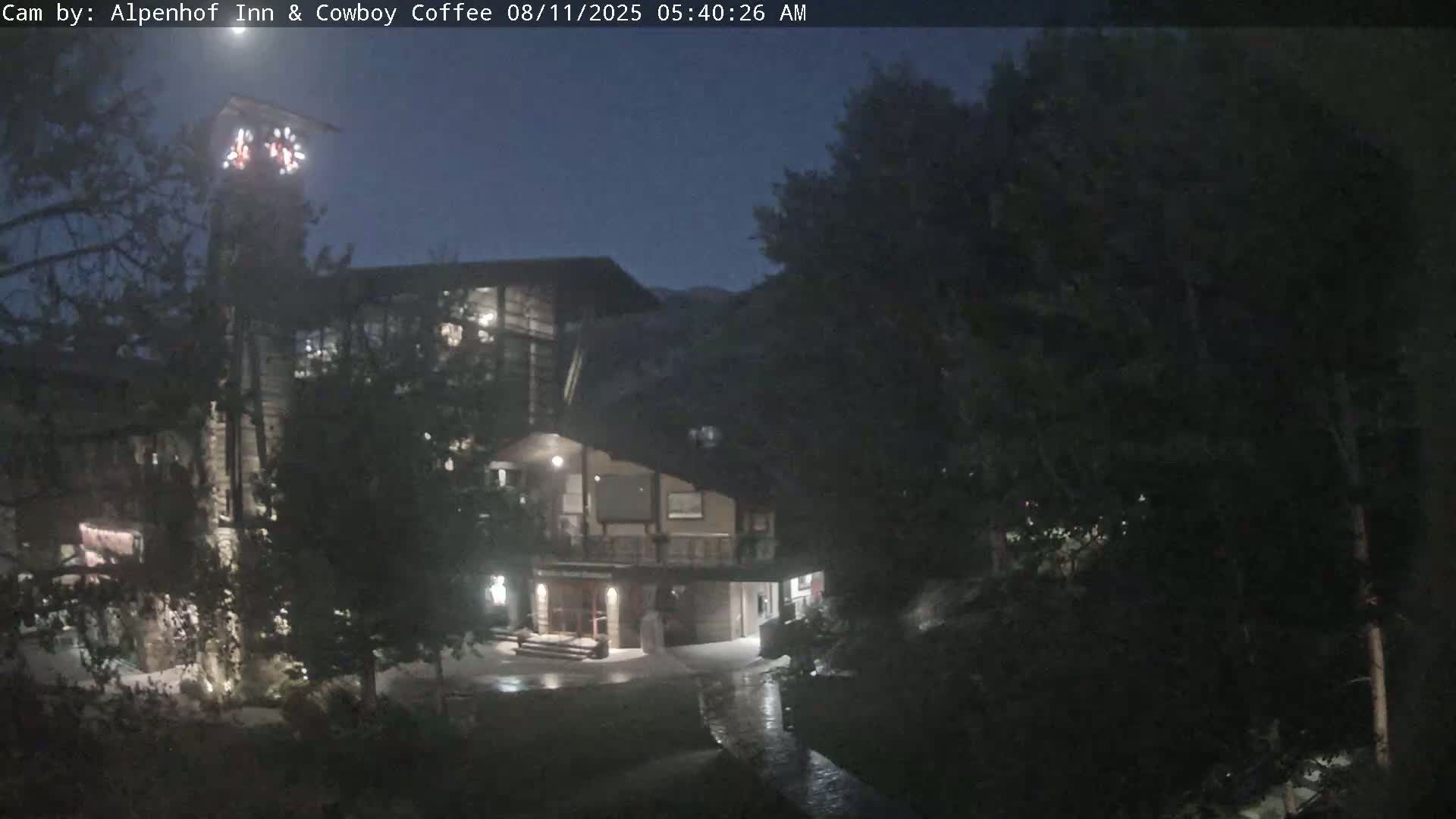  Jackson Hole Mountains &  Teton Ski Village  Live Cam - Teton Village, Teton, Wyoming, USA