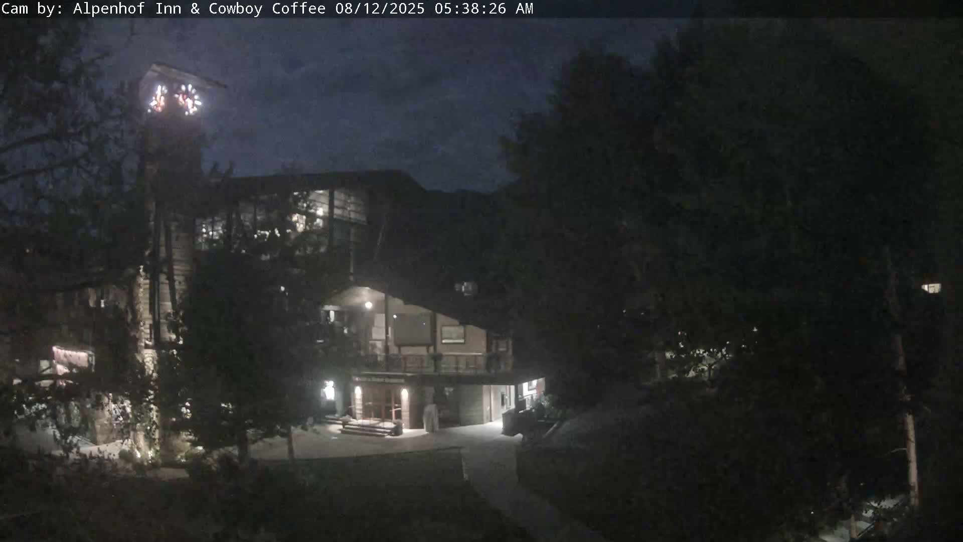  Jackson Hole Mountains &  Teton Ski Village  Live Cam - Teton Village, Teton, Wyoming, USA
