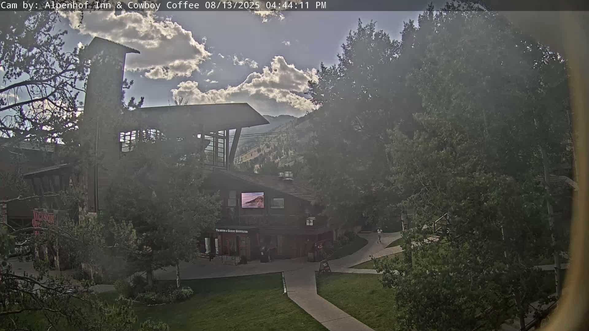  Jackson Hole Mountains &  Teton Ski Village  Live Cam - Teton Village, Teton, Wyoming, USA