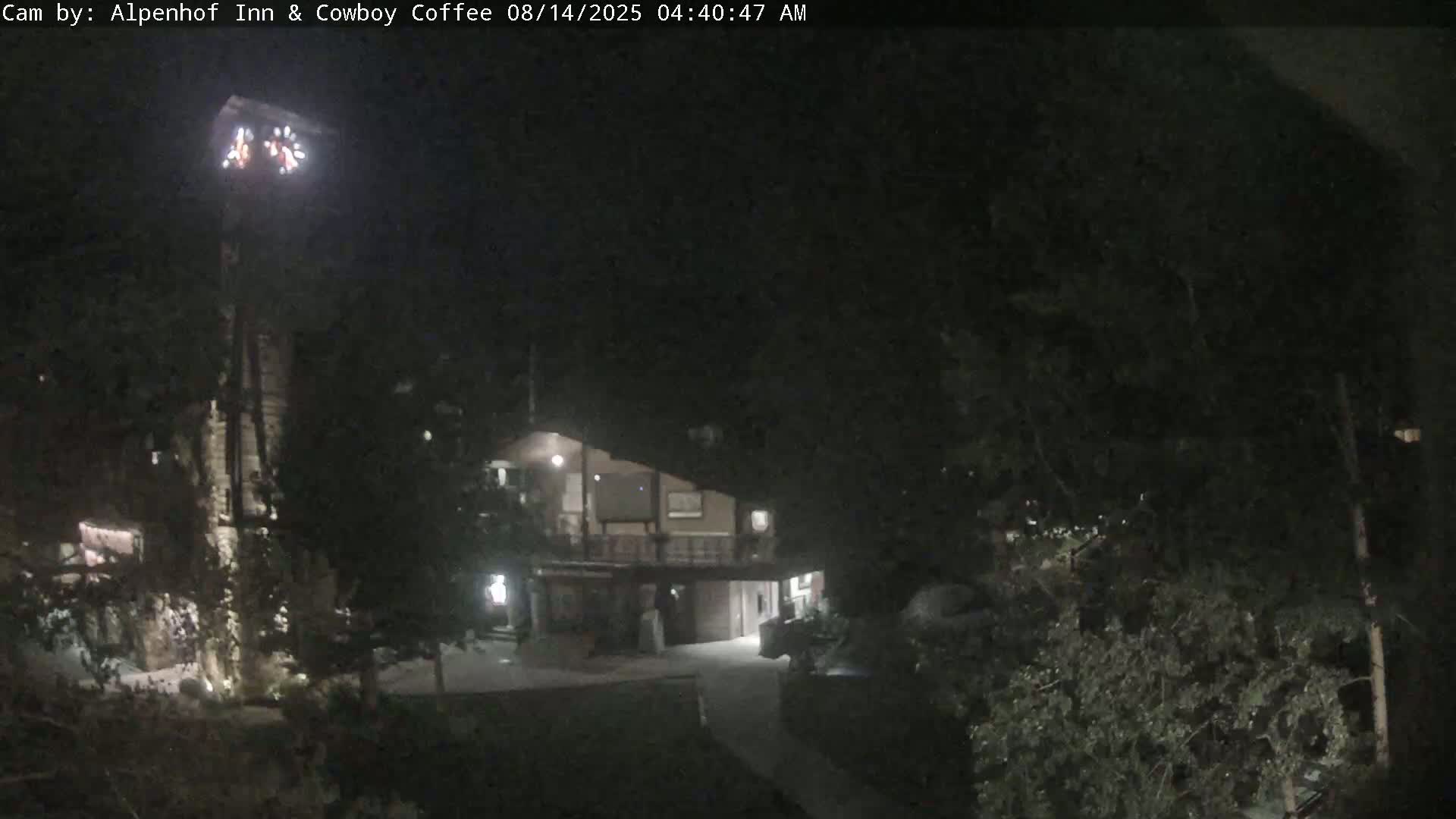  Jackson Hole Mountains &  Teton Ski Village  Live Cam - Teton Village, Teton, Wyoming, USA