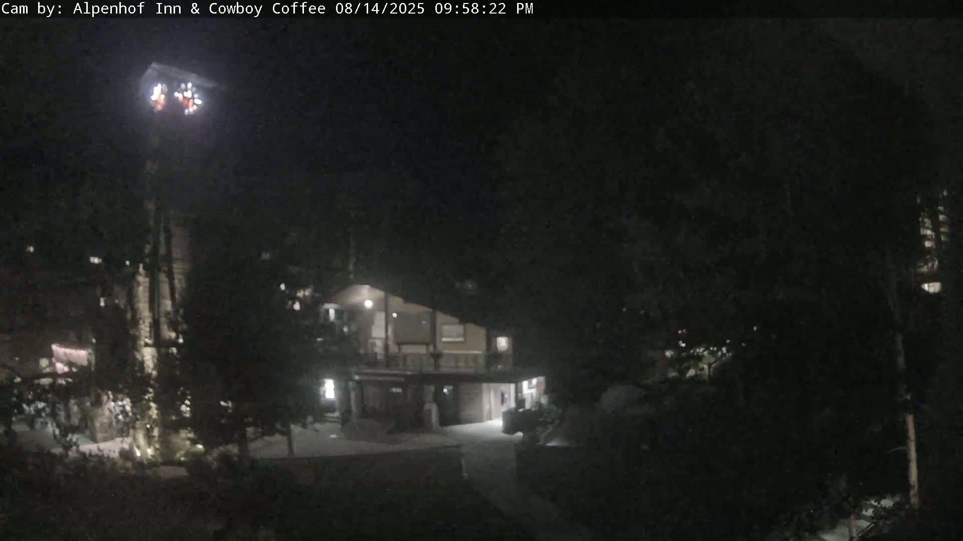  Jackson Hole Mountains &  Teton Ski Village  Live Cam - Teton Village, Teton, Wyoming, USA
