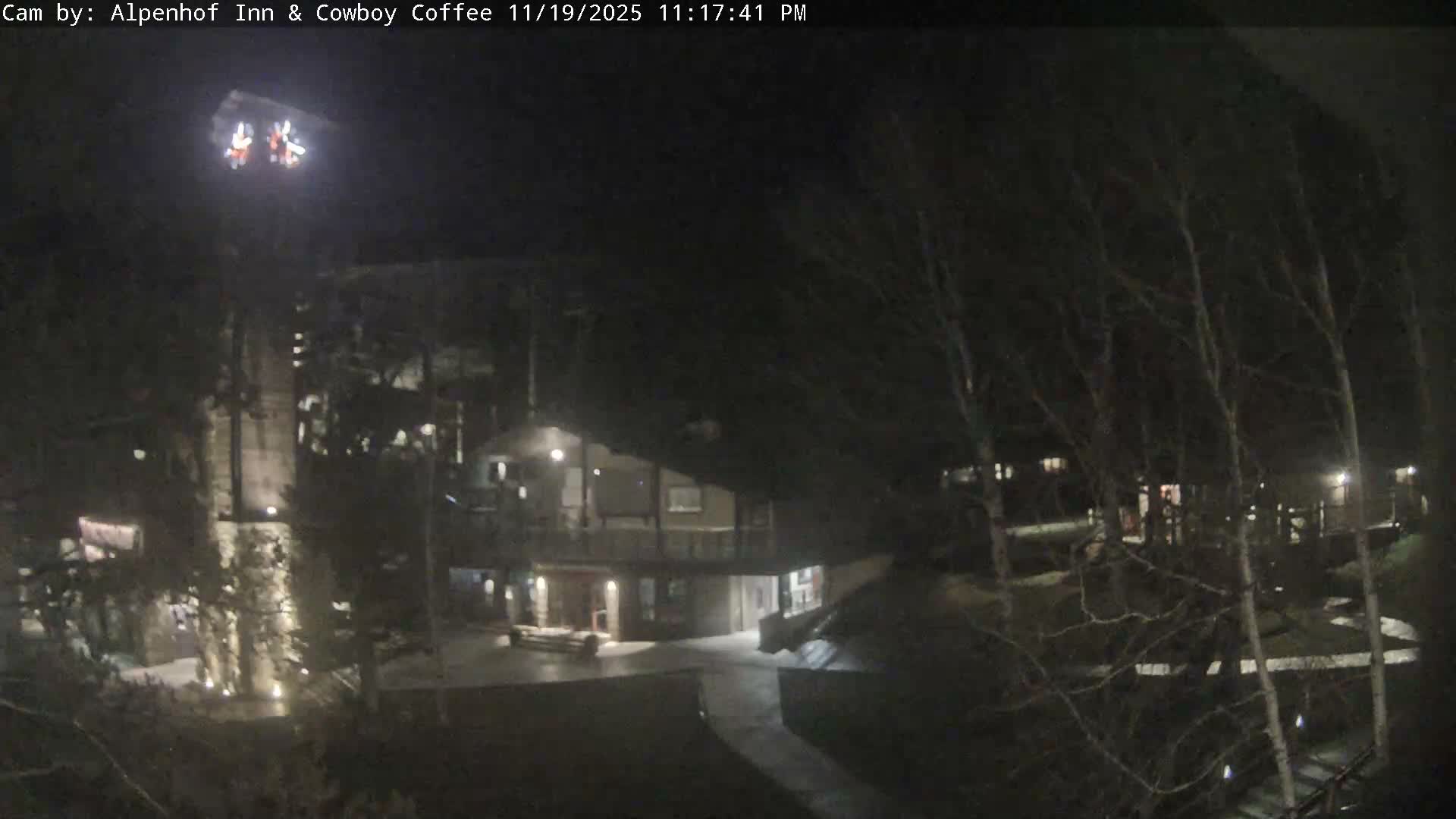  Jackson Hole Mountains &  Teton Ski Village  Live Cam - Teton Village, Teton, Wyoming, USA