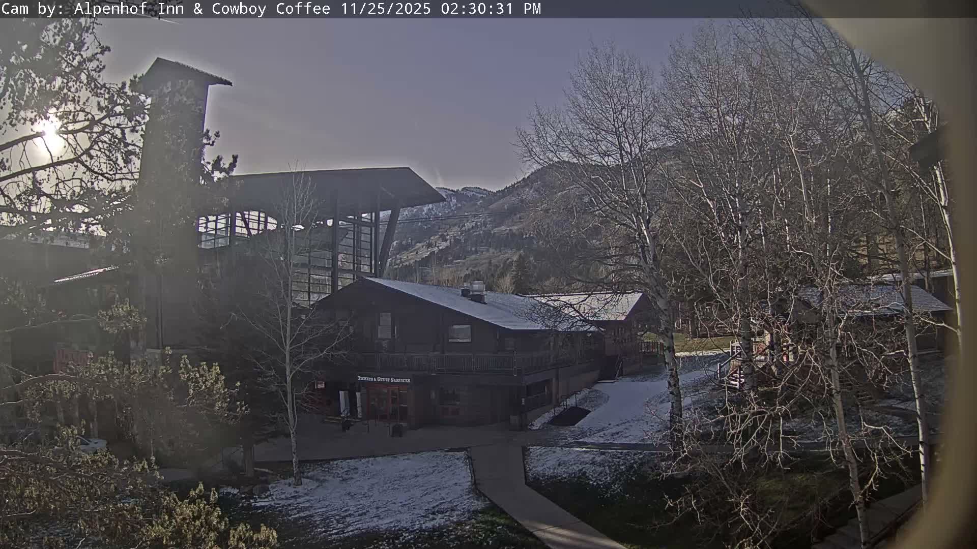  Jackson Hole Mountains &  Teton Ski Village  Live Cam - Teton Village, Teton, Wyoming, USA