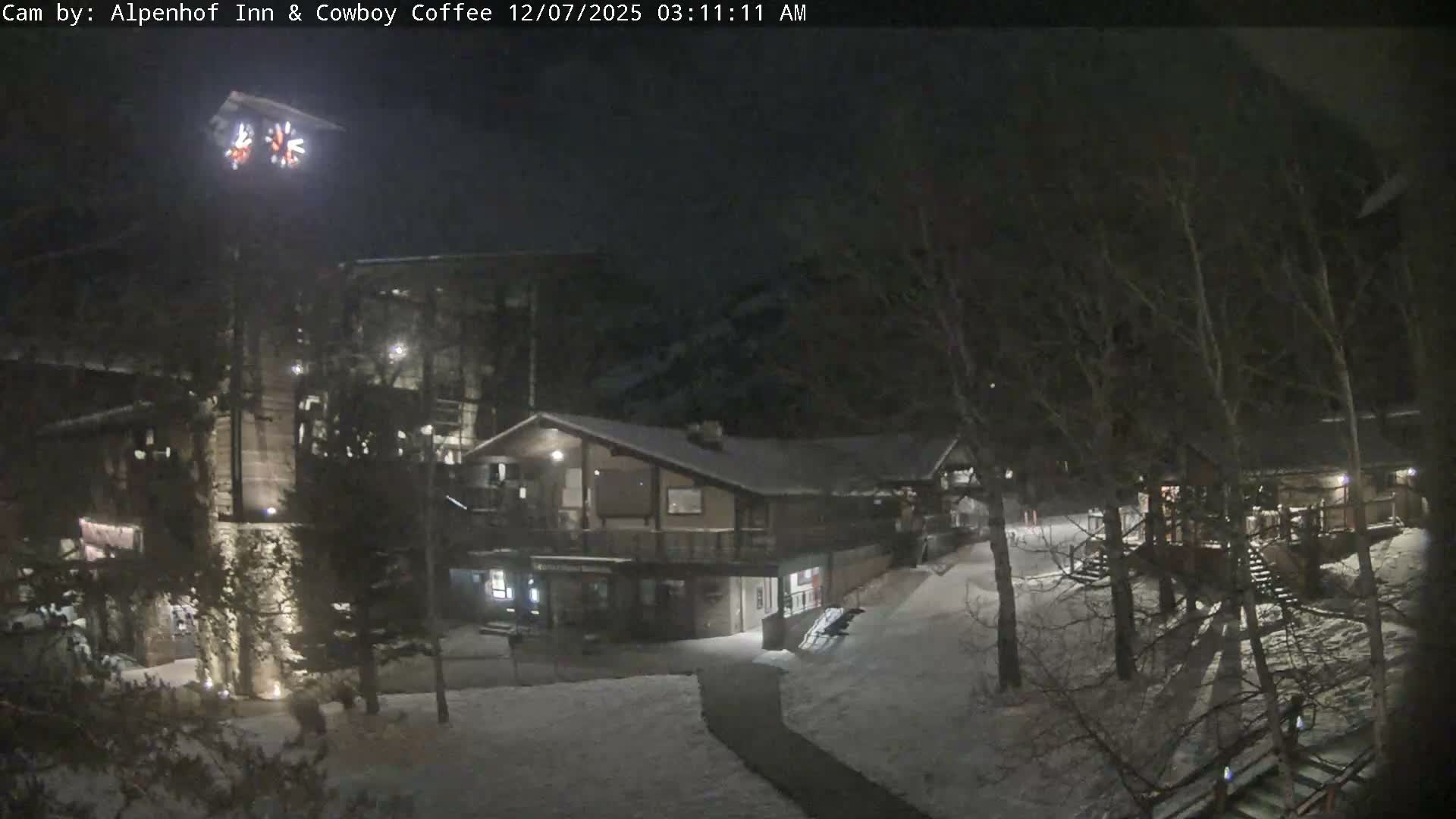  Jackson Hole Mountains &  Teton Ski Village  Live Cam - Teton Village, Teton, Wyoming, USA