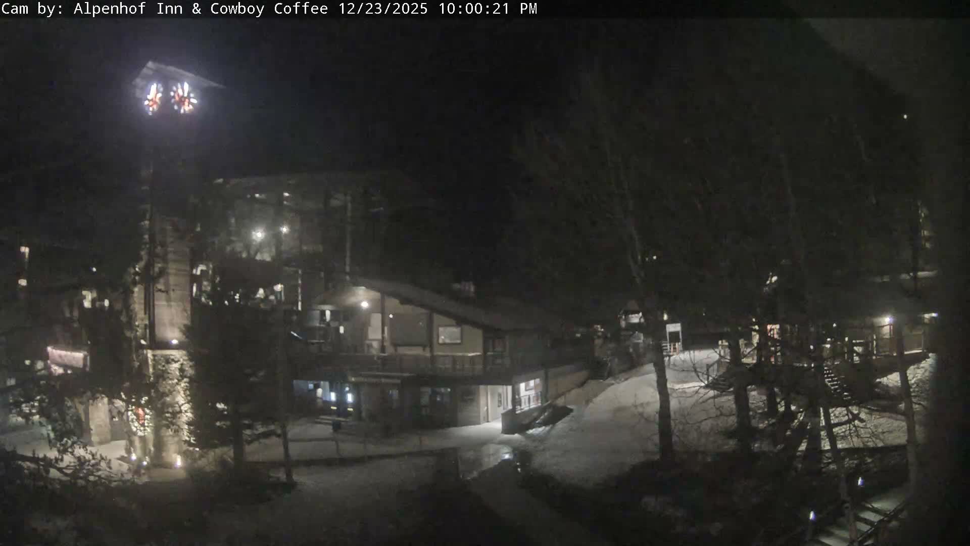  Jackson Hole Mountains &  Teton Ski Village  Live Cam - Teton Village, Teton, Wyoming, USA
