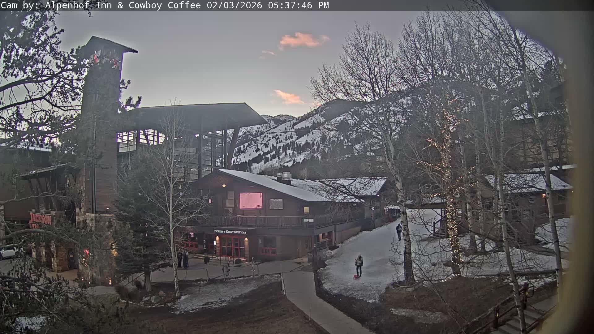  Jackson Hole Mountains &  Teton Ski Village  Live Cam - Teton Village, Teton, Wyoming, USA