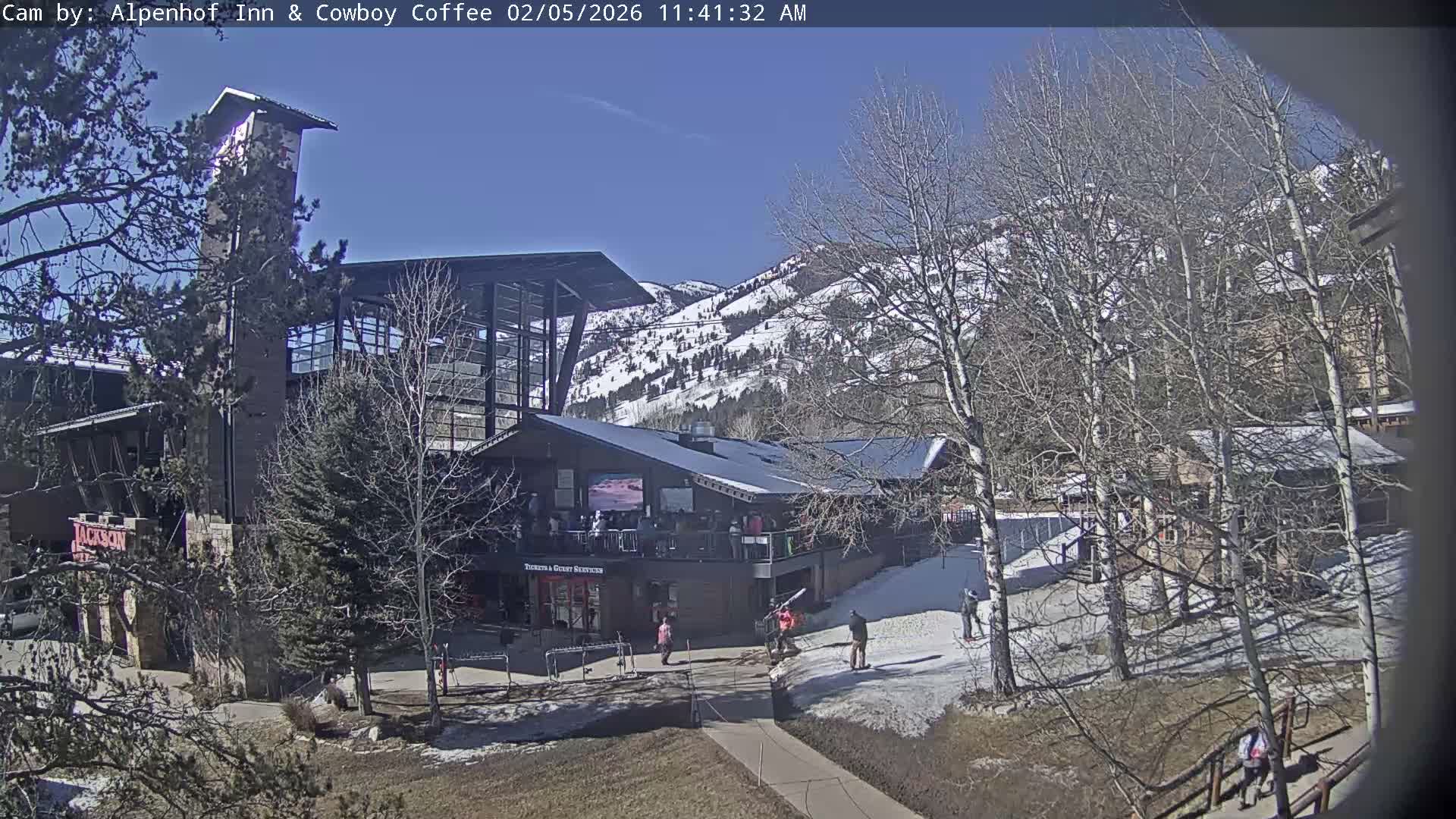  Jackson Hole Mountains &  Teton Ski Village  Live Cam - Teton Village, Teton, Wyoming, USA