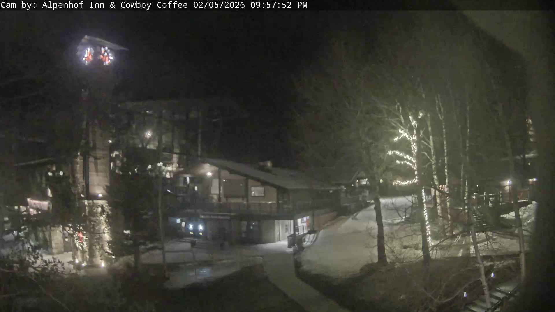  Jackson Hole Mountains &  Teton Ski Village  Live Cam - Teton Village, Teton, Wyoming, USA