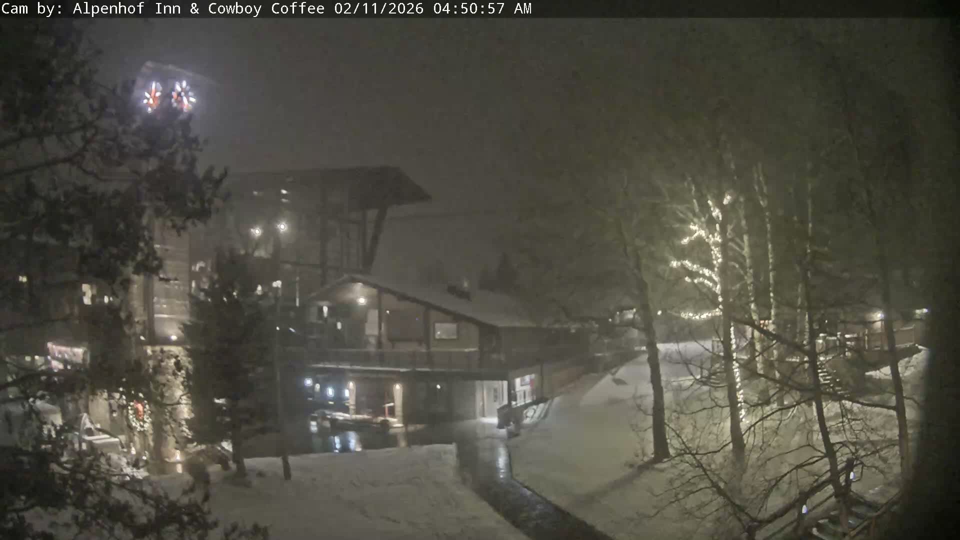  Jackson Hole Mountains &  Teton Ski Village  Live Cam - Teton Village, Teton, Wyoming, USA