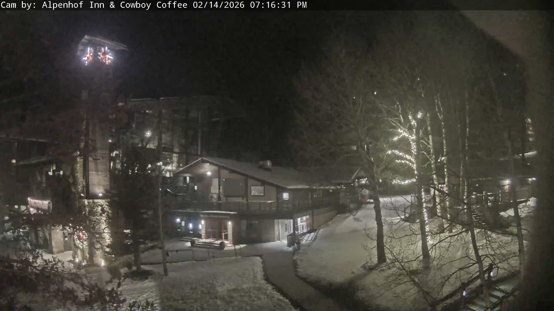  Jackson Hole Mountains &  Teton Ski Village  Live Cam - Teton Village, Teton, Wyoming, USA