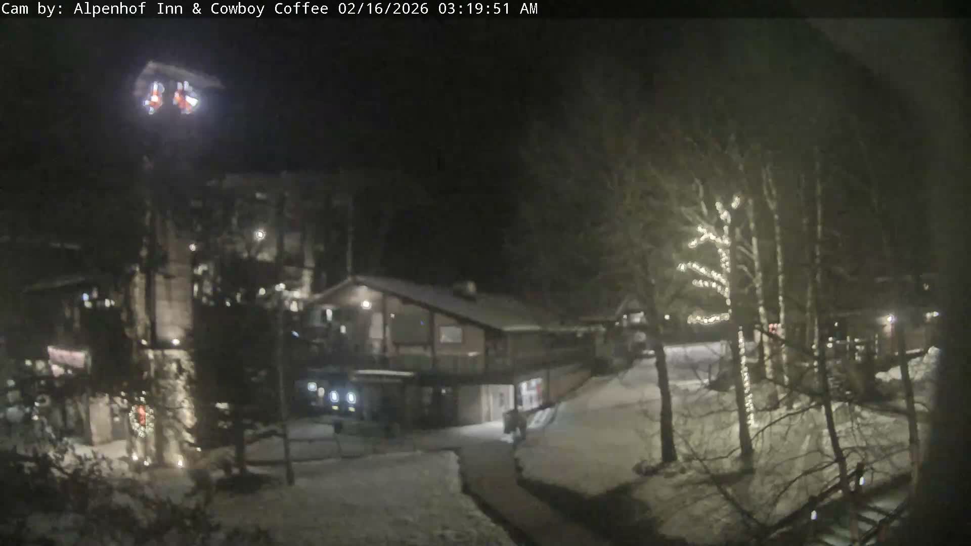  Jackson Hole Mountains &  Teton Ski Village  Live Cam - Teton Village, Teton, Wyoming, USA