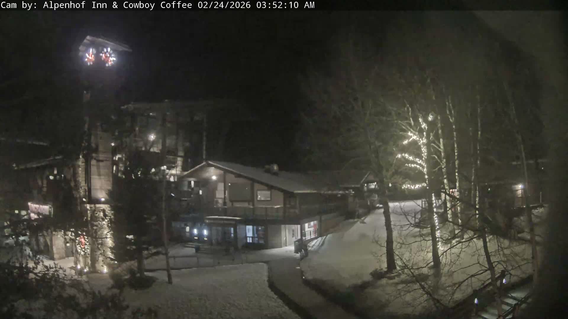  Jackson Hole Mountains &  Teton Ski Village  Live Cam - Teton Village, Teton, Wyoming, USA