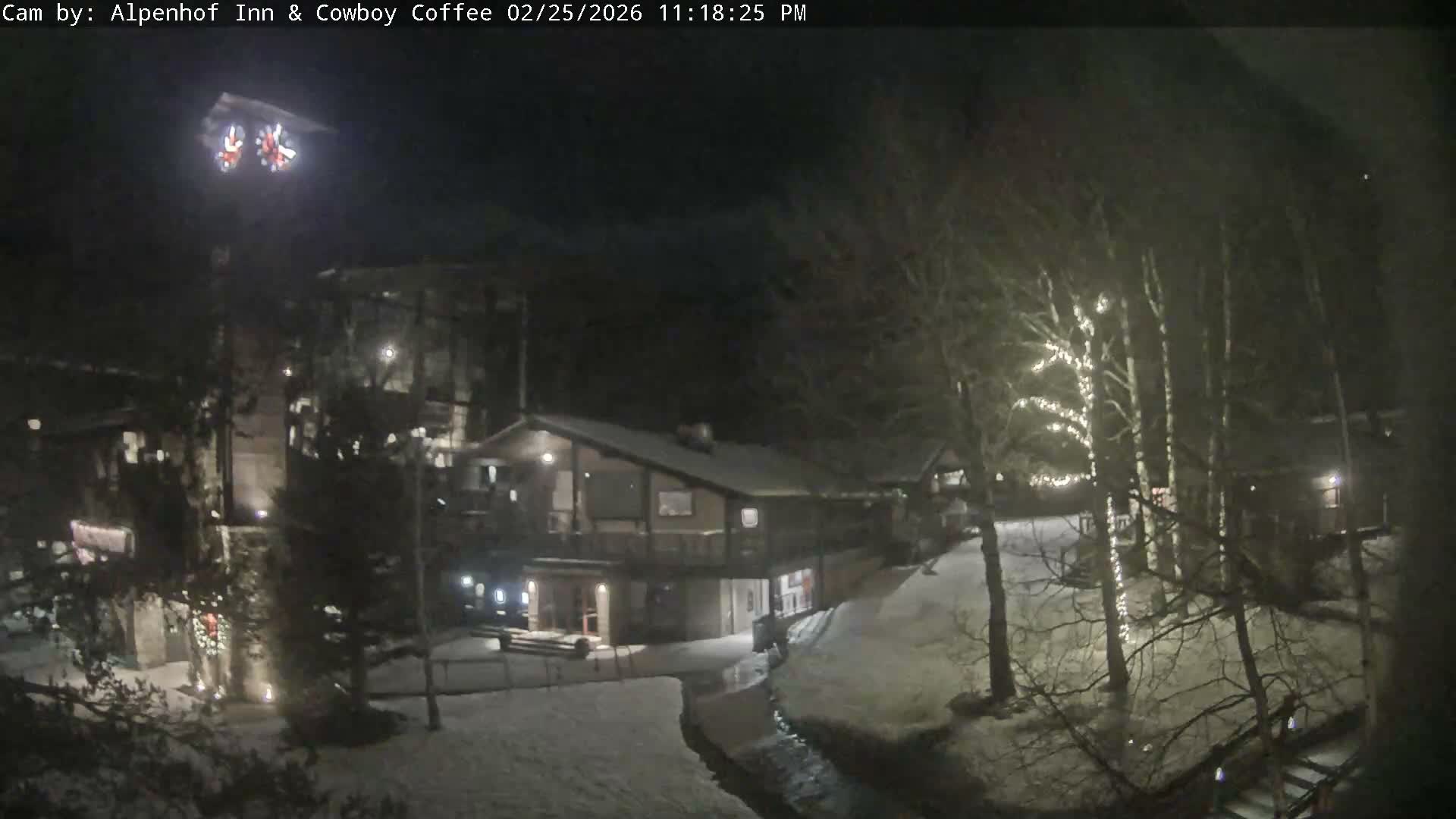  Jackson Hole Mountains &  Teton Ski Village  Live Cam - Teton Village, Teton, Wyoming, USA
