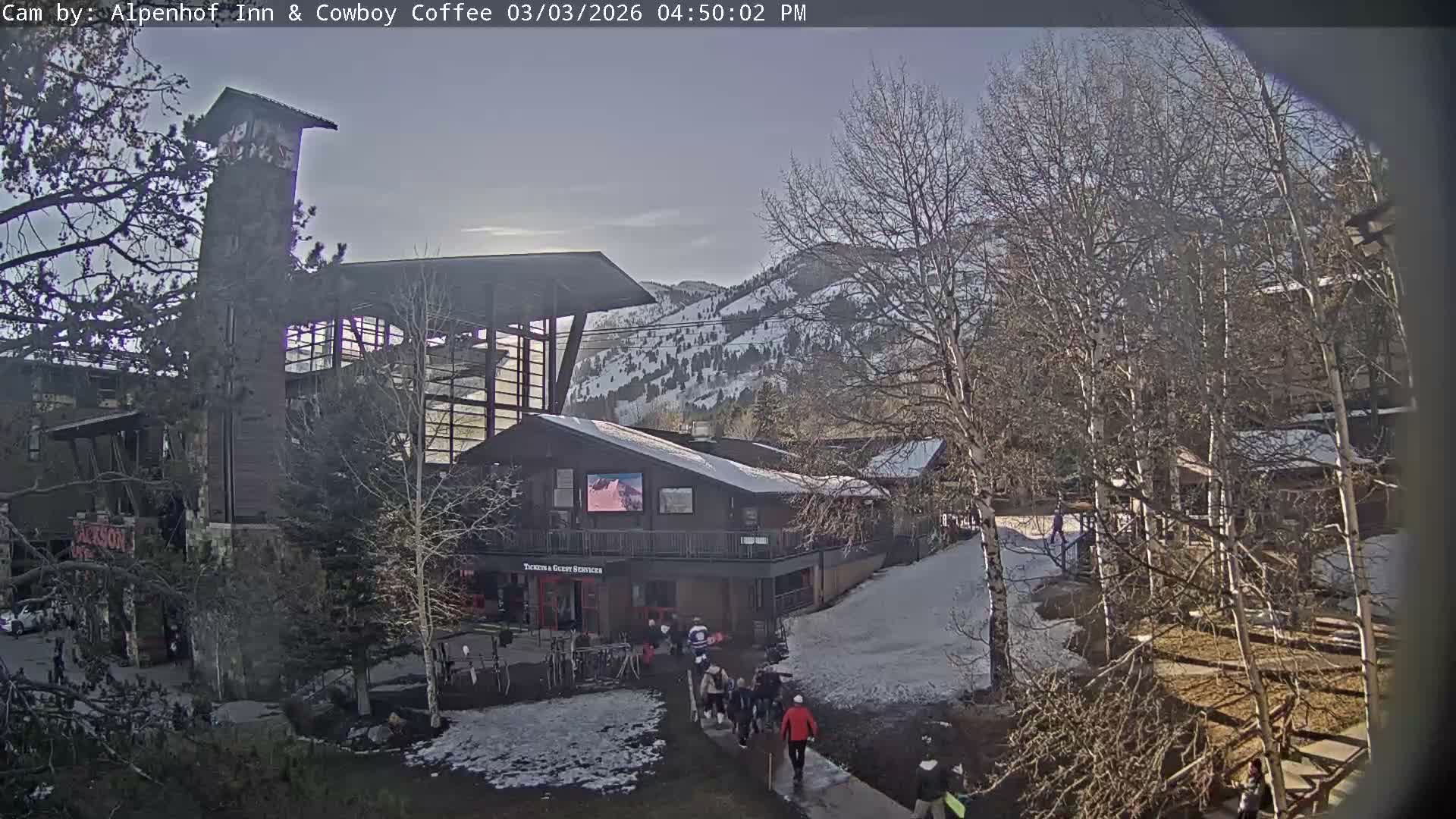  Jackson Hole Mountains &  Teton Ski Village  Live Cam - Teton Village, Teton, Wyoming, USA
