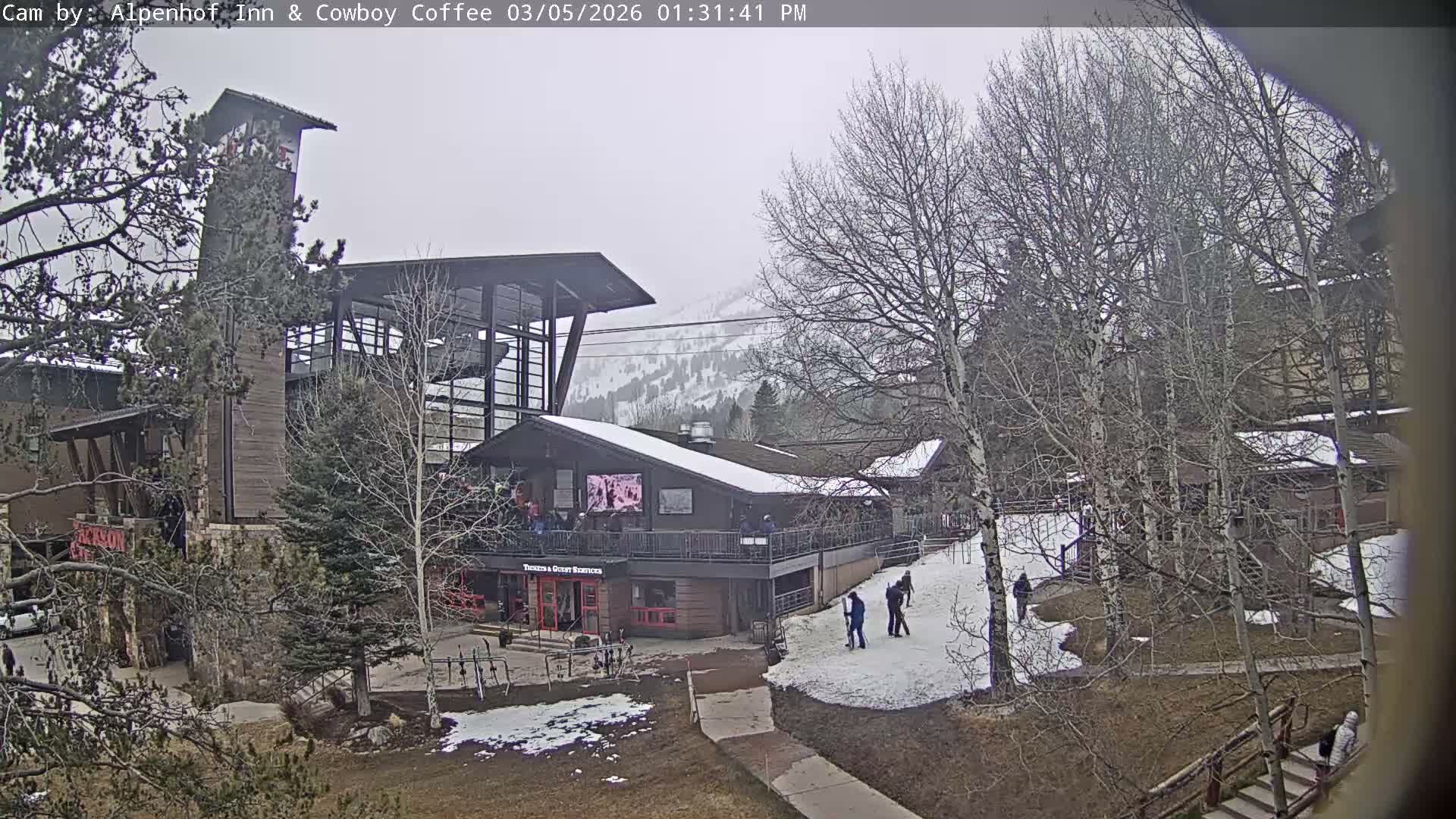  Jackson Hole Mountains &  Teton Ski Village  Live Cam - Teton Village, Teton, Wyoming, USA