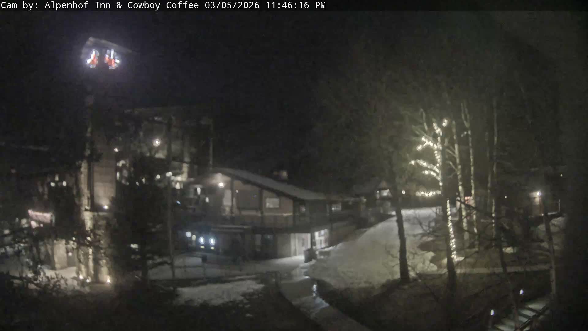  Jackson Hole Mountains &  Teton Ski Village  Live Cam - Teton Village, Teton, Wyoming, USA
