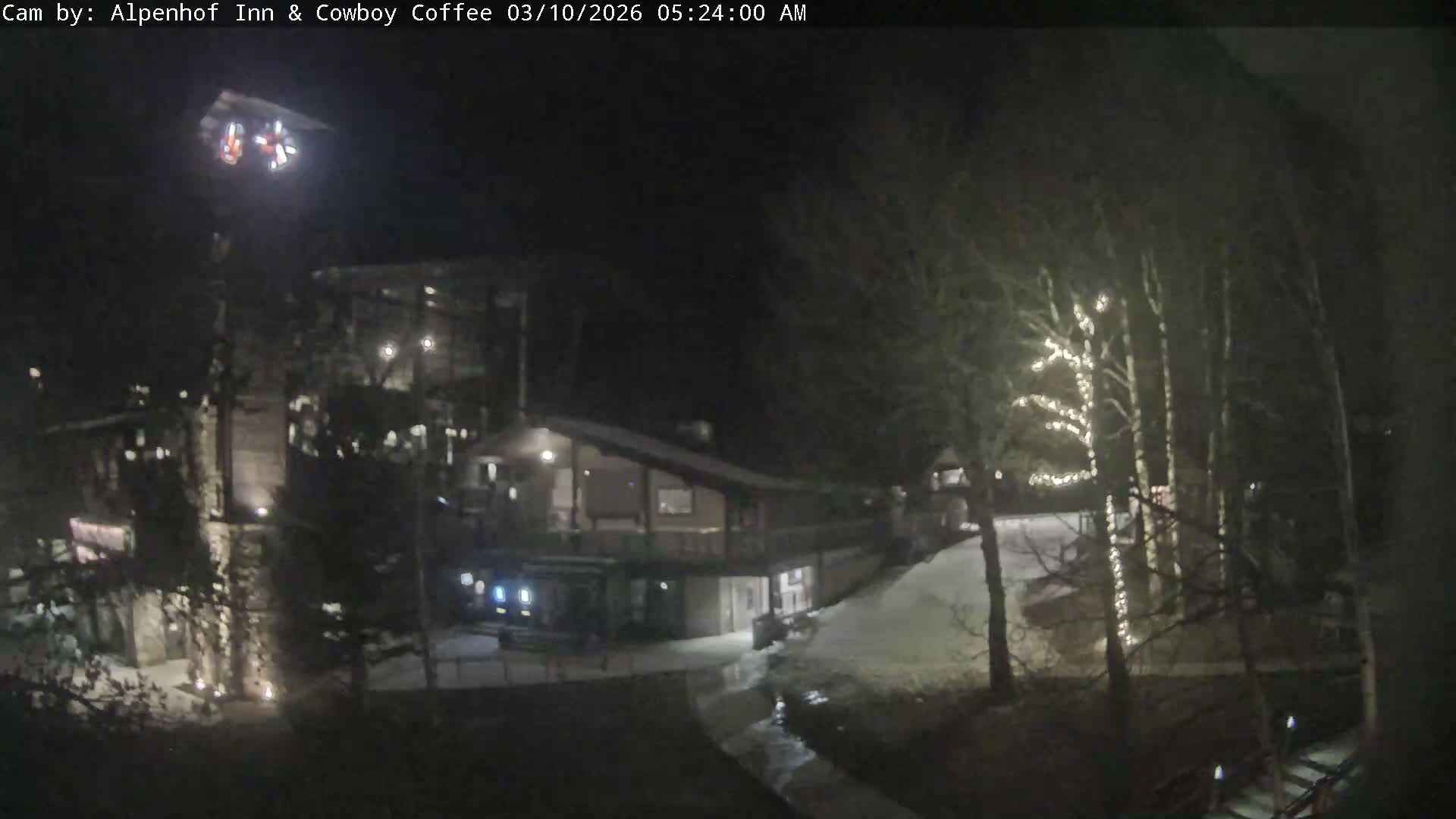  Jackson Hole Mountains &  Teton Ski Village  Live Cam - Teton Village, Teton, Wyoming, USA