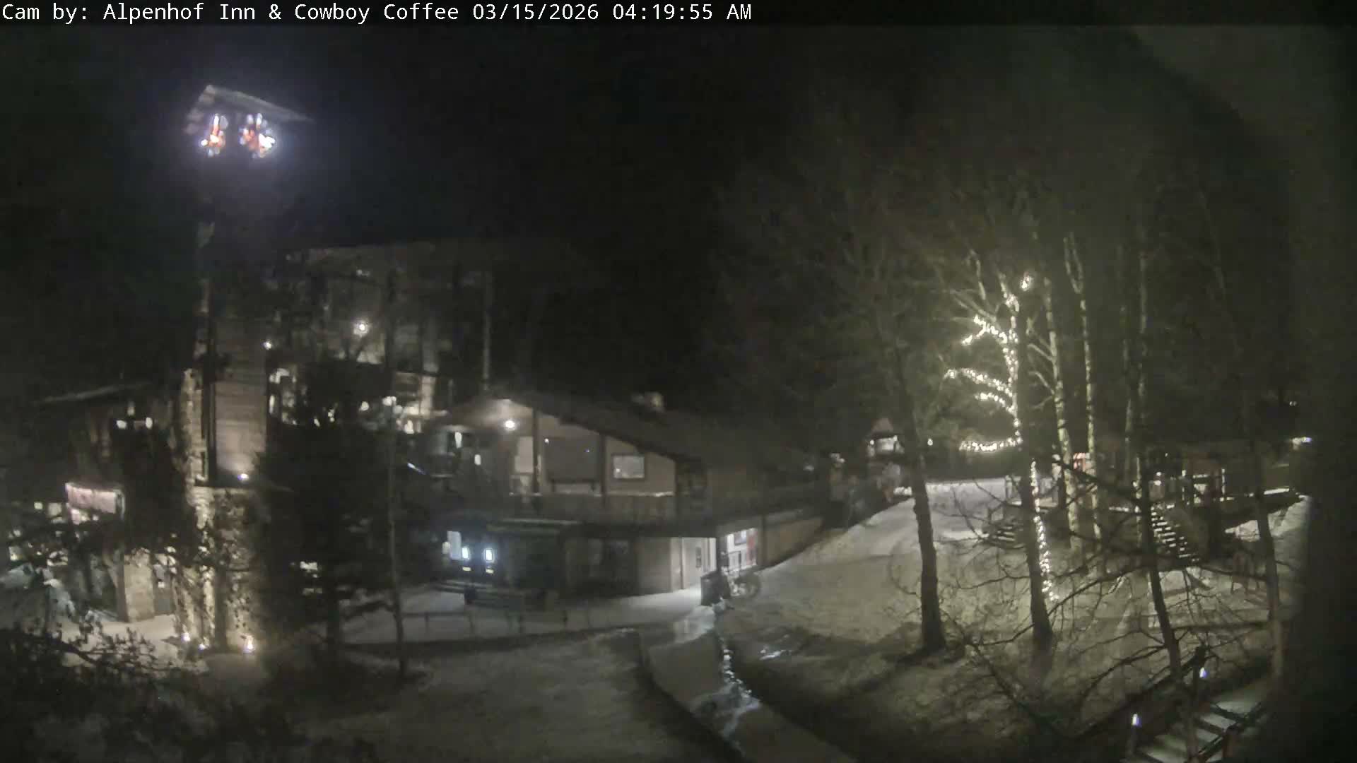  Jackson Hole Mountains &  Teton Ski Village  Live Cam - Teton Village, Teton, Wyoming, USA