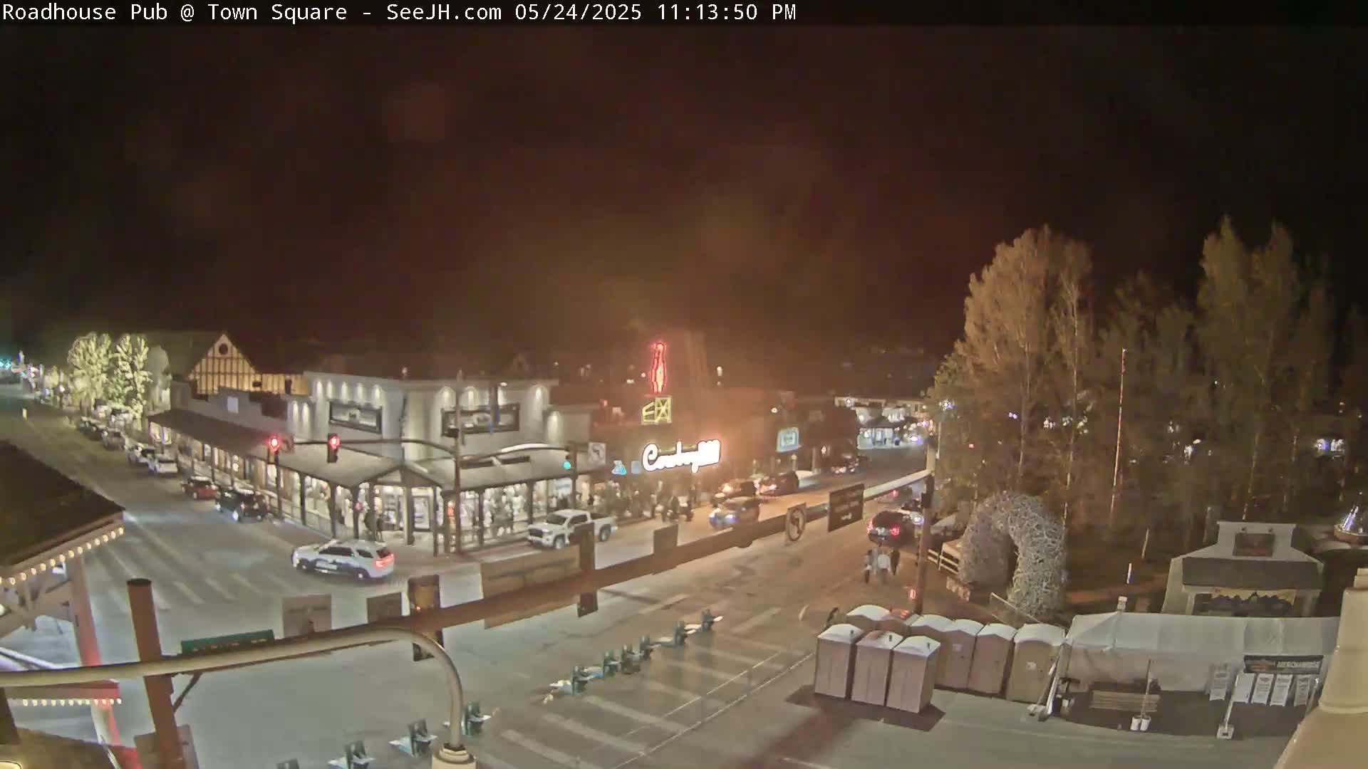 Jackson Hole, Jackson Town Intersection West View Live Cam - Jackson, Teton, Wyoming, USA