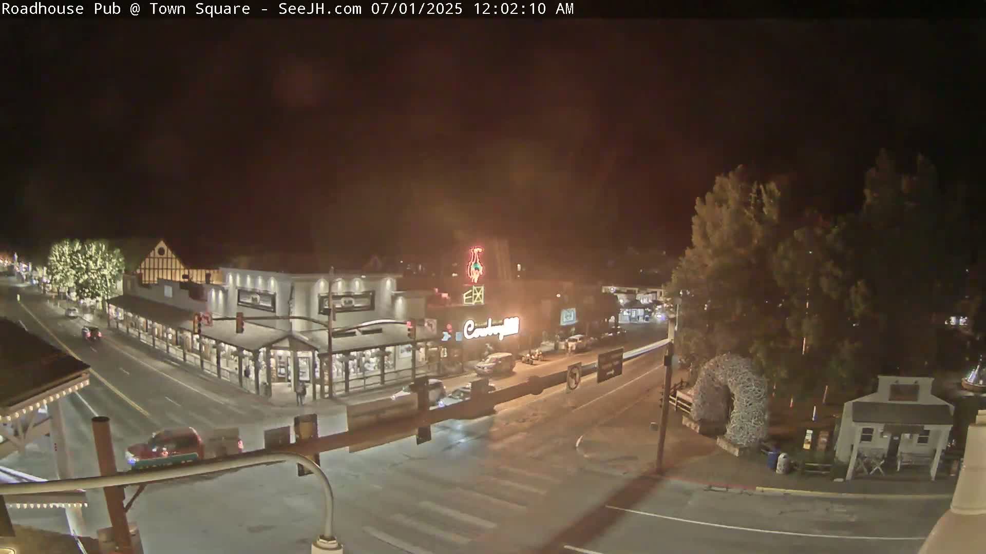Jackson Hole, Jackson Town Intersection West View Live Cam - Jackson, Teton, Wyoming, USA