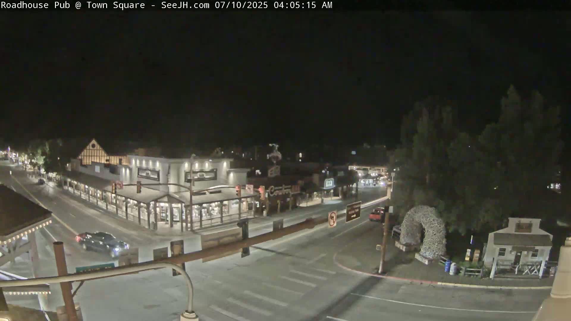 Jackson Hole, Jackson Town Intersection West View Live Cam - Jackson, Teton, Wyoming, USA