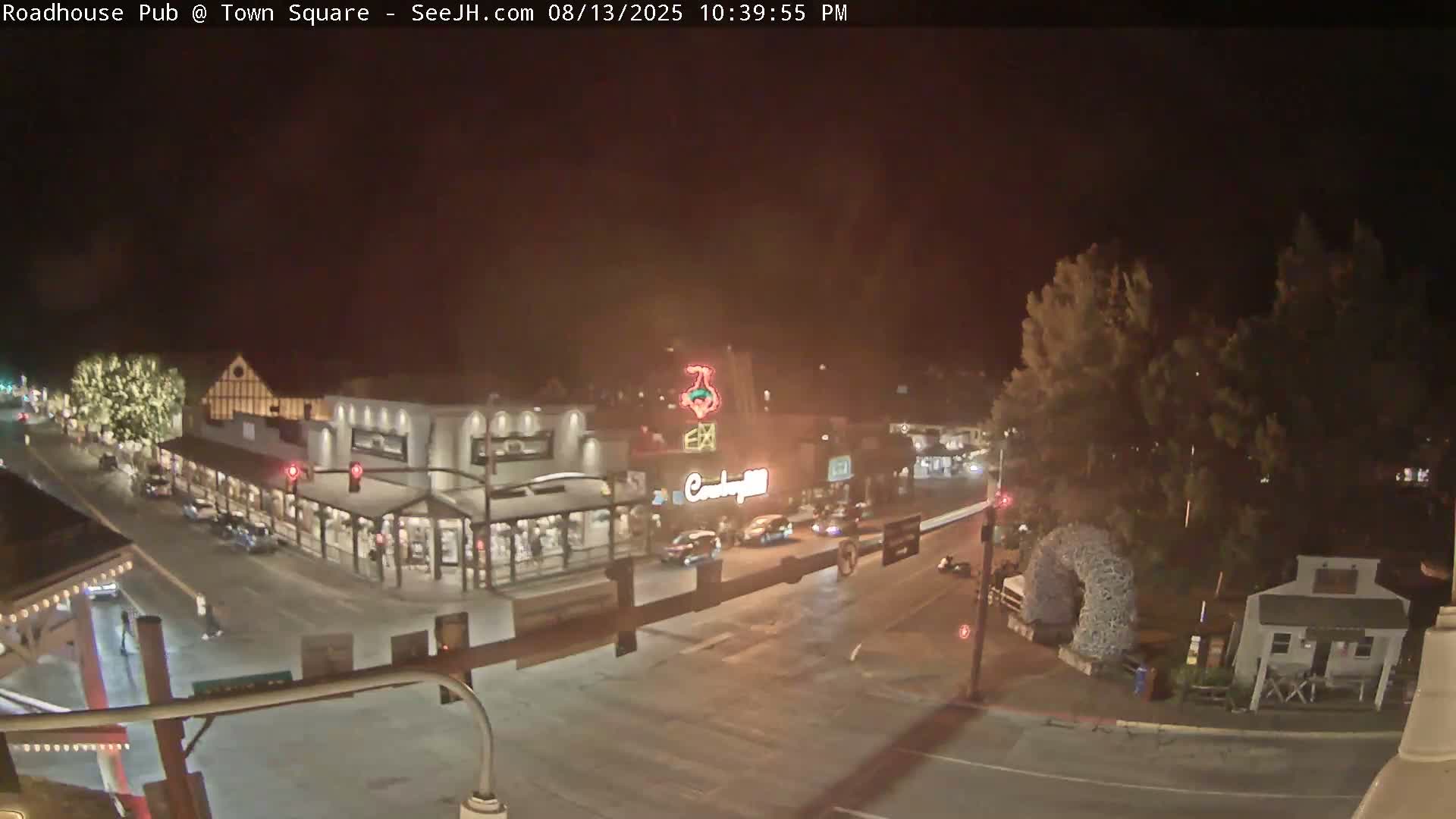 Jackson Hole, Jackson Town Intersection West View Live Cam - Jackson, Teton, Wyoming, USA
