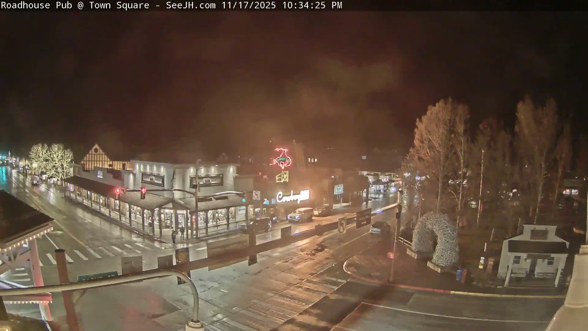 Jackson Hole, Jackson Town Intersection West View Live Cam - Jackson, Teton, Wyoming, USA