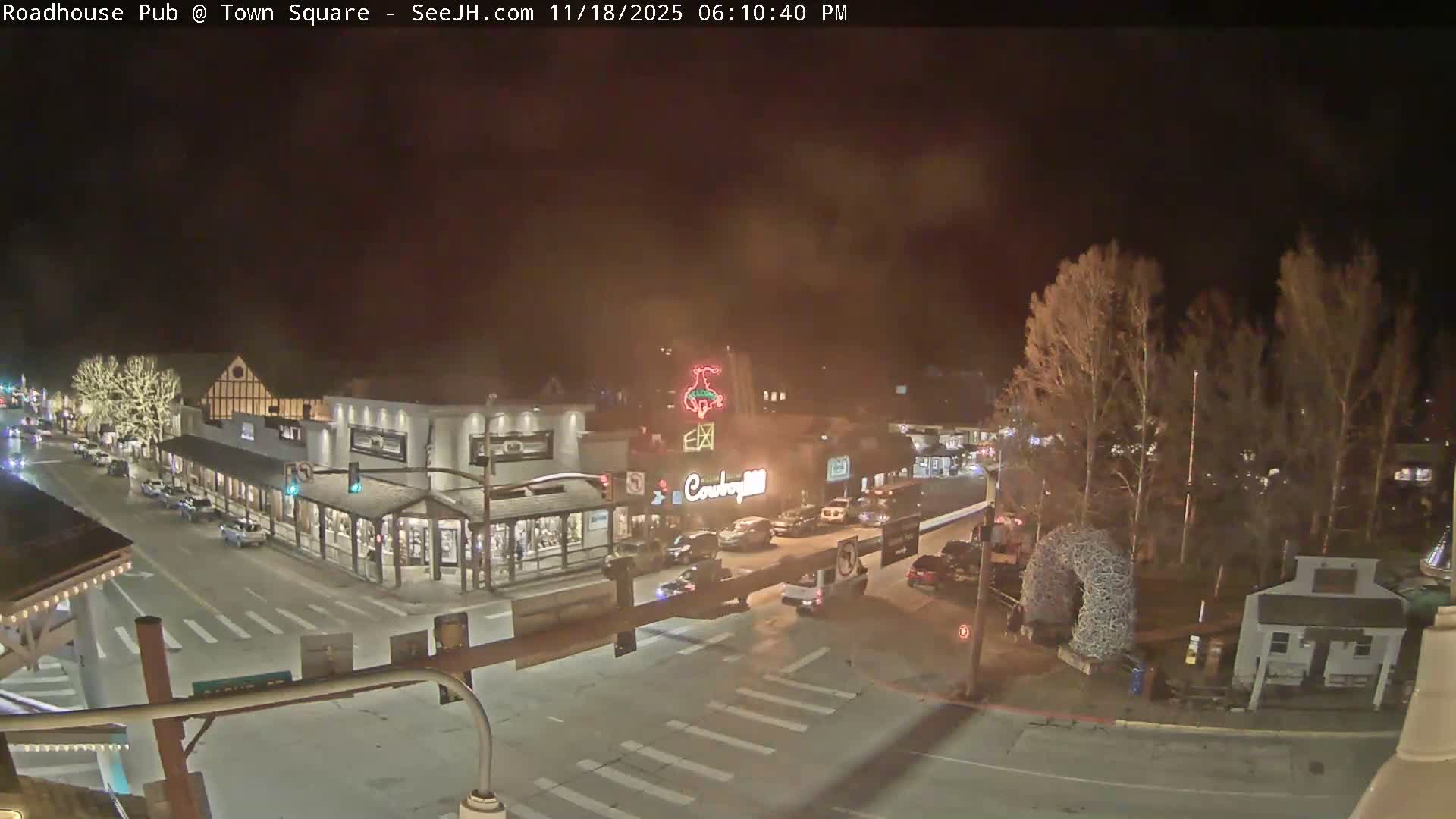 Jackson Hole, Jackson Town Intersection West View Live Cam - Jackson, Teton, Wyoming, USA