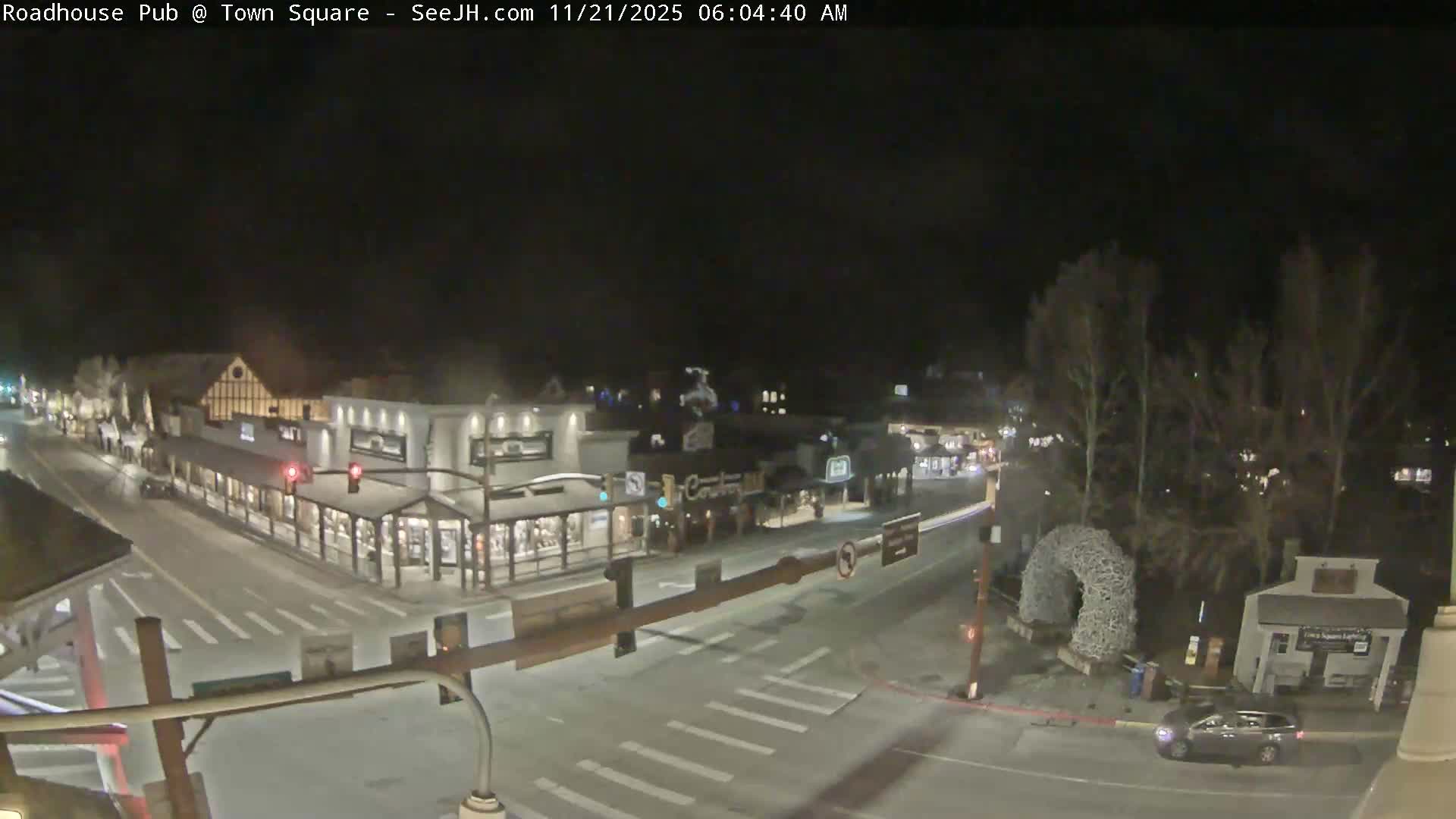 Jackson Hole, Jackson Town Intersection West View Live Cam - Jackson, Teton, Wyoming, USA