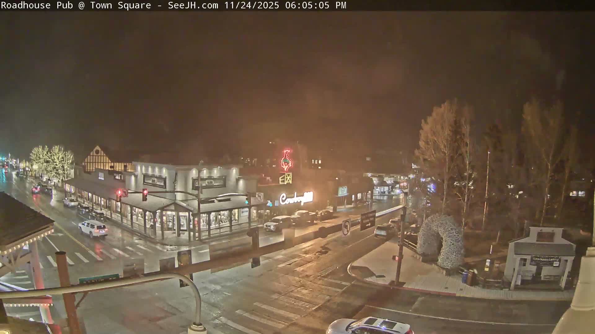 Jackson Hole, Jackson Town Intersection West View Live Cam - Jackson, Teton, Wyoming, USA