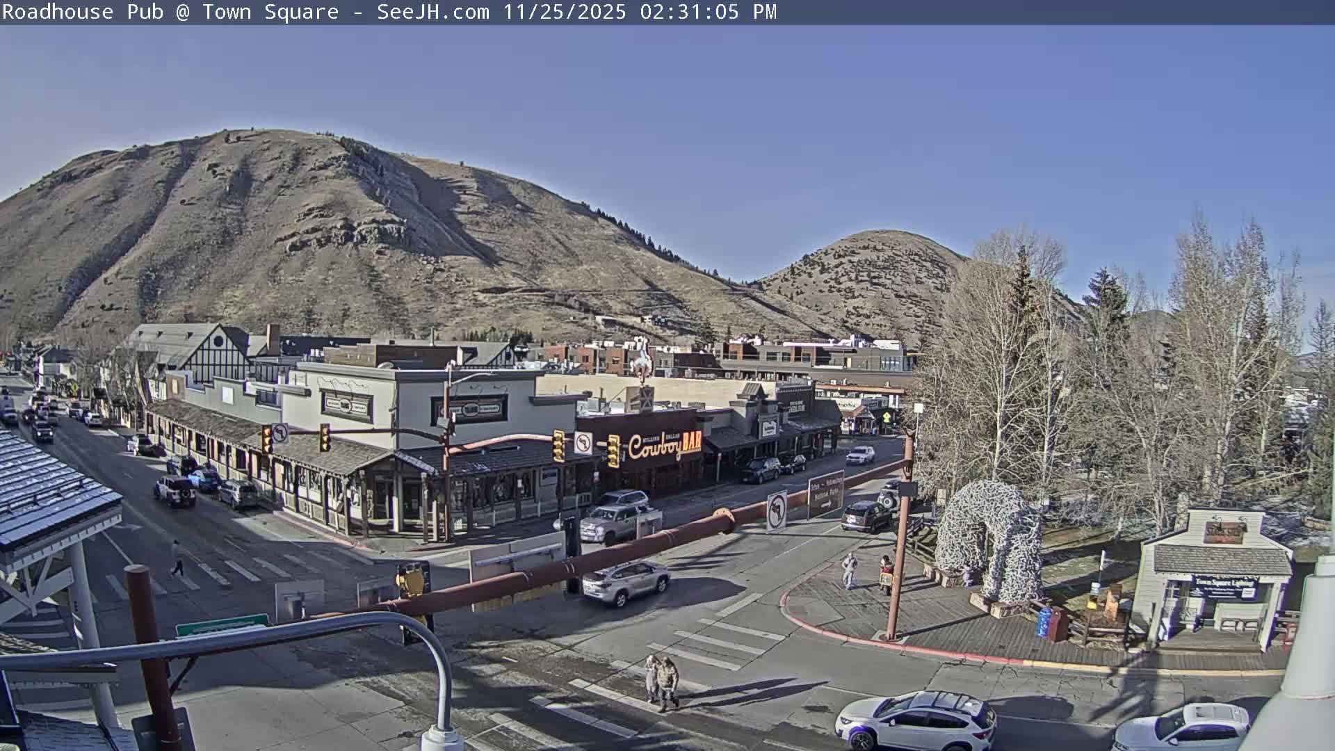 Jackson Hole, Jackson Town Intersection West View Live Cam - Jackson, Teton, Wyoming, USA