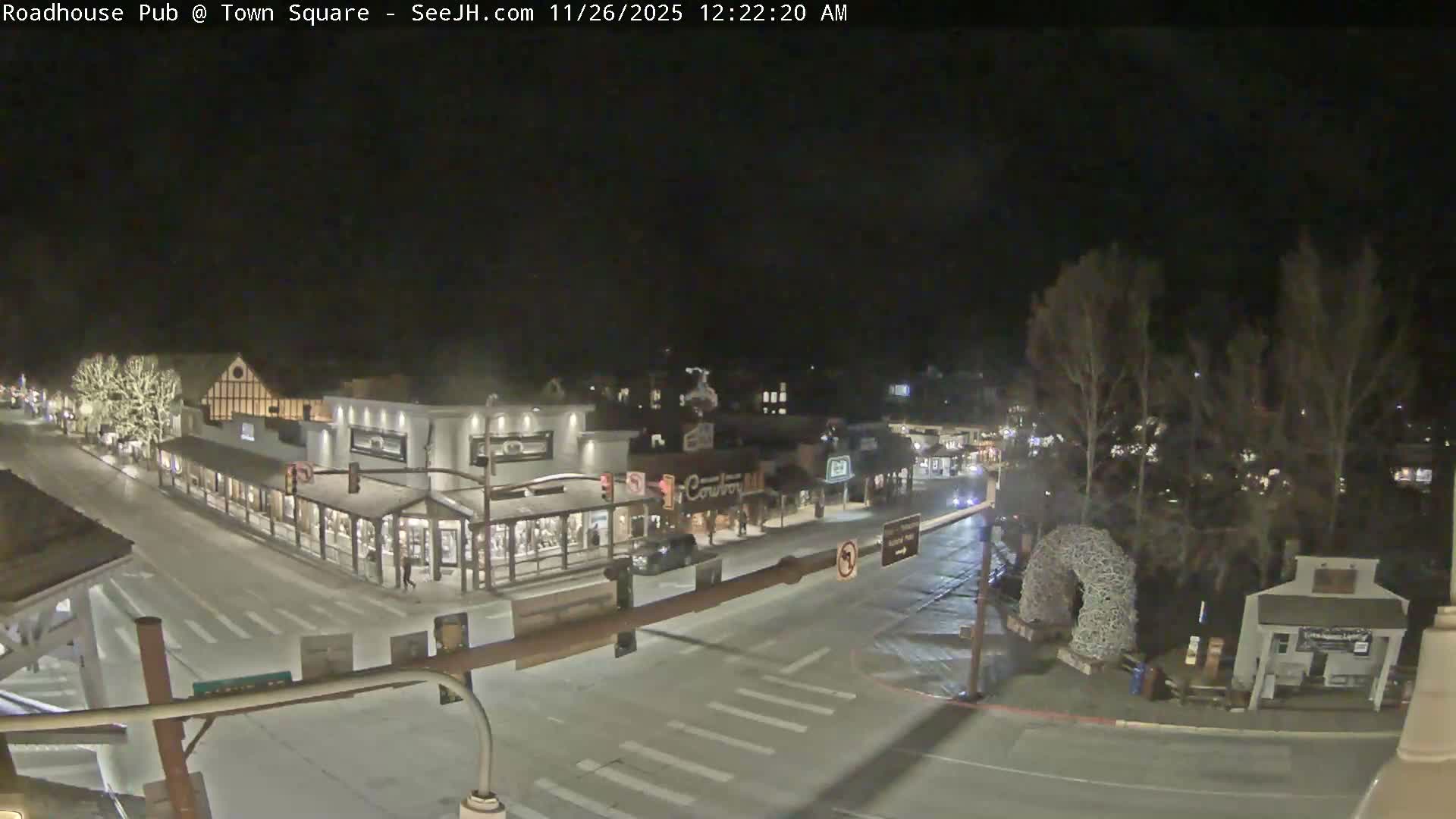 Jackson Hole, Jackson Town Intersection West View Live Cam - Jackson, Teton, Wyoming, USA