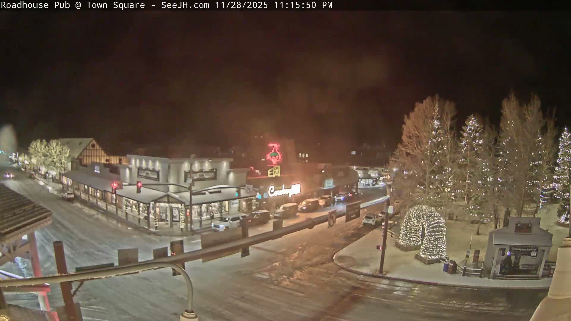 Jackson Hole, Jackson Town Intersection West View Live Cam - Jackson, Teton, Wyoming, USA
