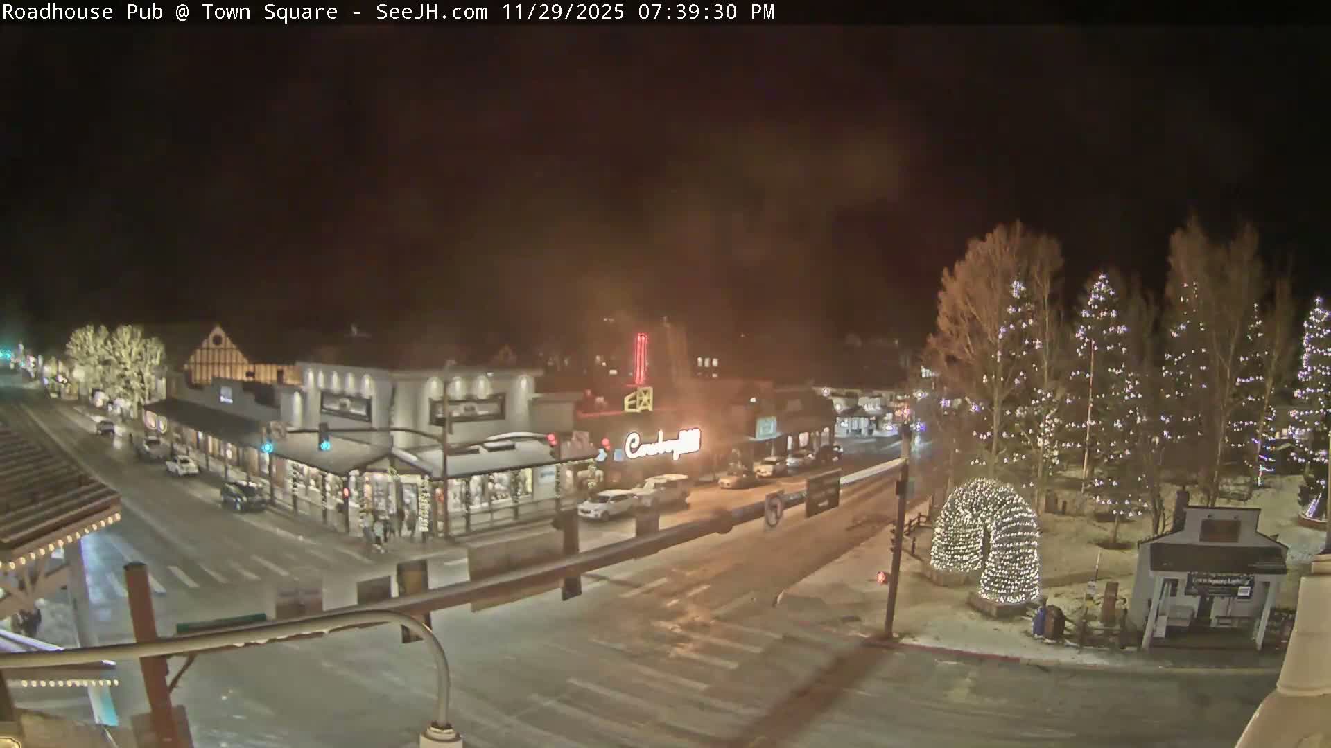 Jackson Hole, Jackson Town Intersection West View Live Cam - Jackson, Teton, Wyoming, USA