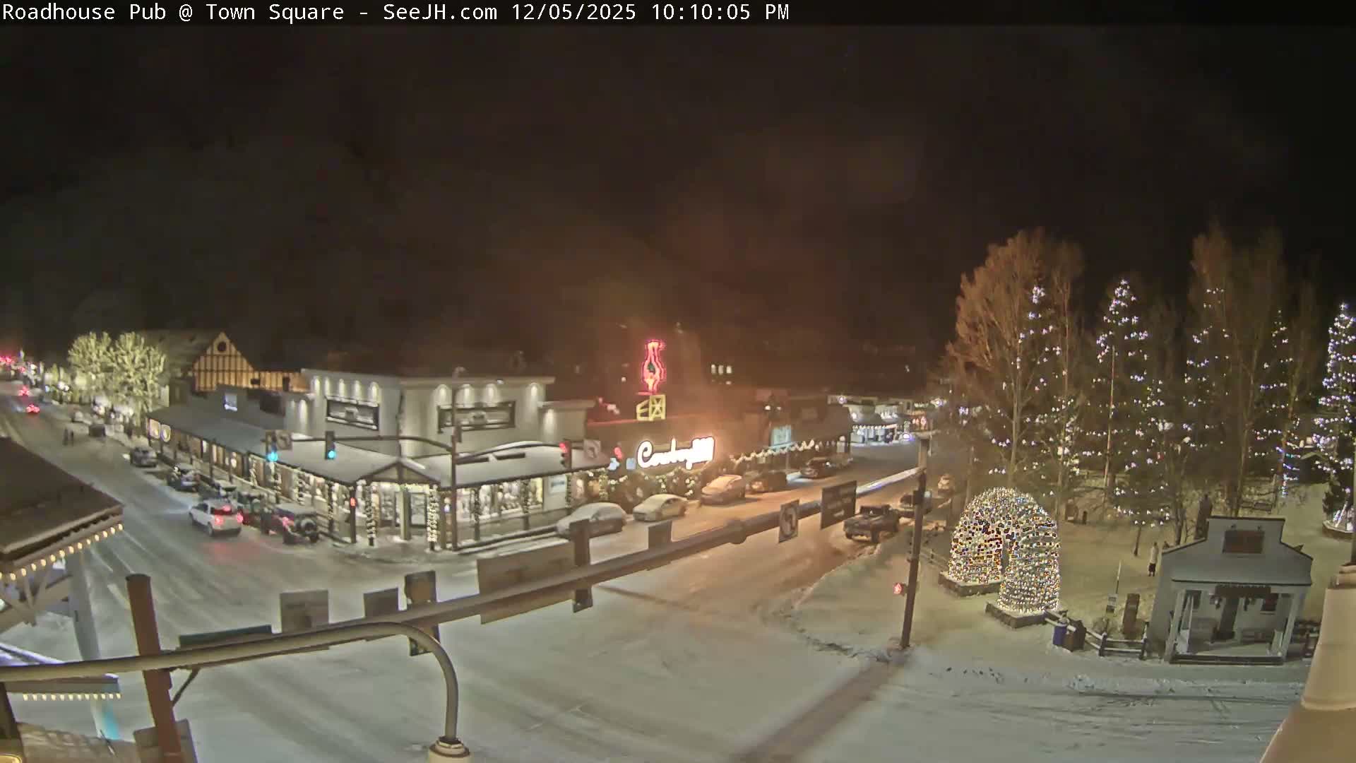 Jackson Hole, Jackson Town Intersection West View Live Cam - Jackson, Teton, Wyoming, USA