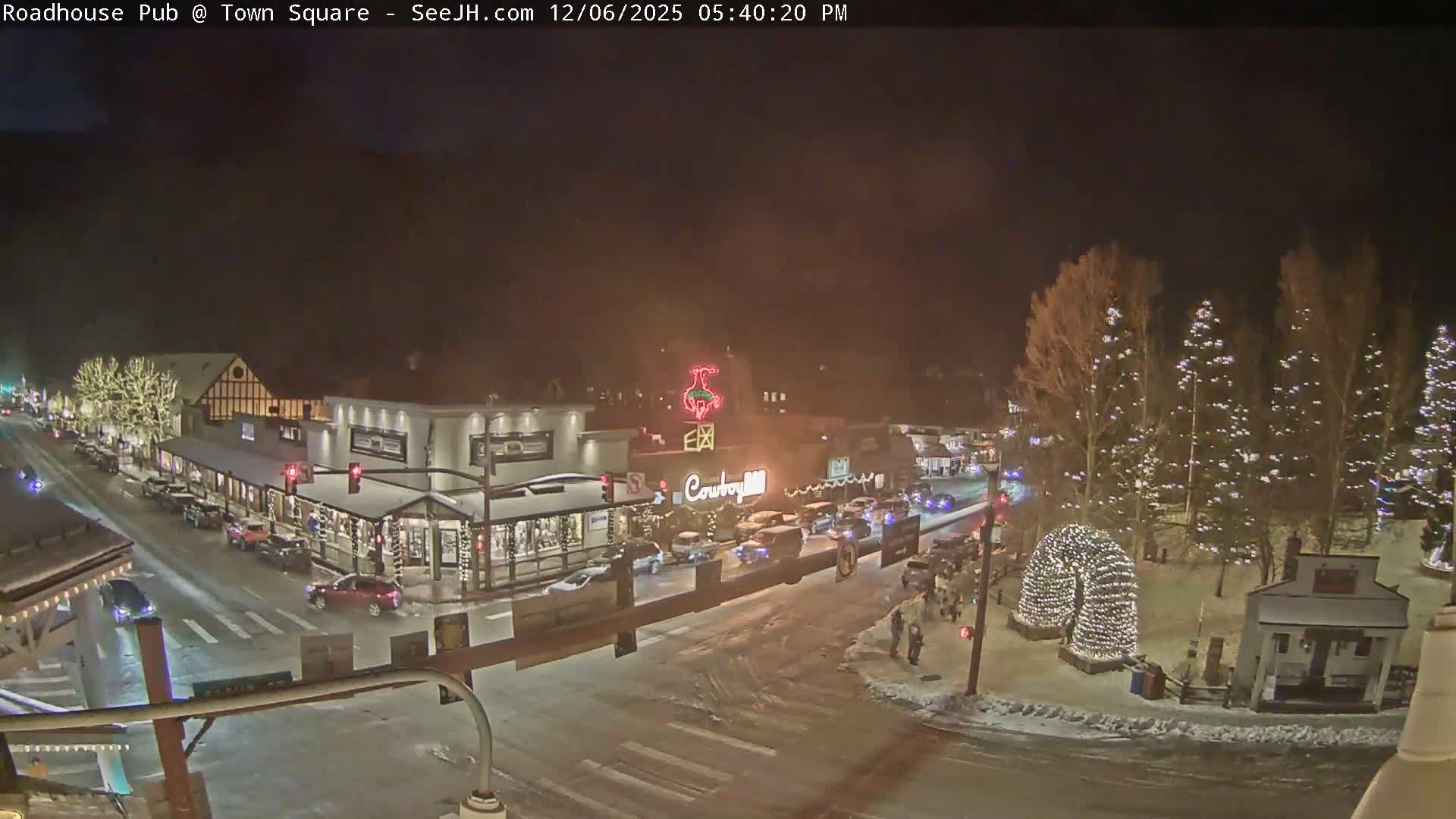 Jackson Hole, Jackson Town Intersection West View Live Cam - Jackson, Teton, Wyoming, USA