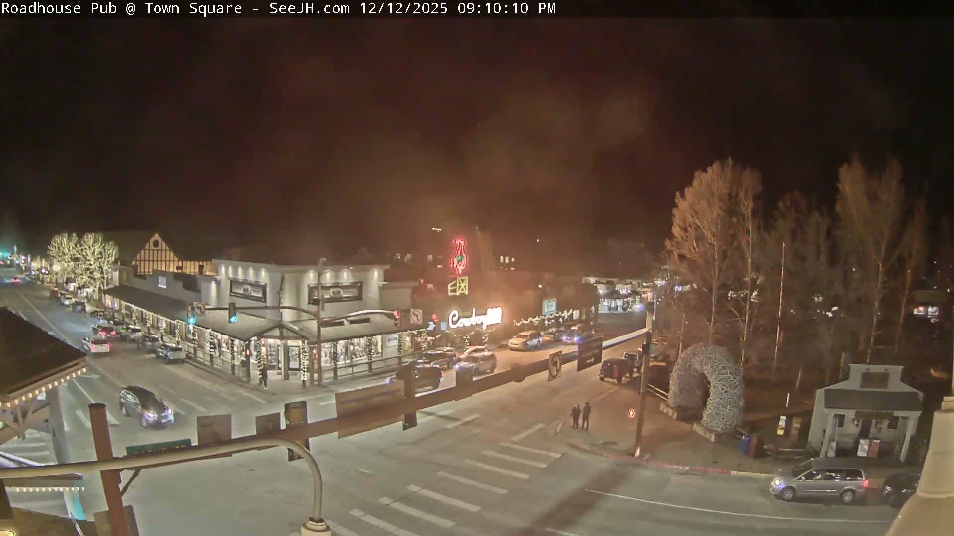Jackson Hole, Jackson Town Intersection West View Live Cam - Jackson, Teton, Wyoming, USA