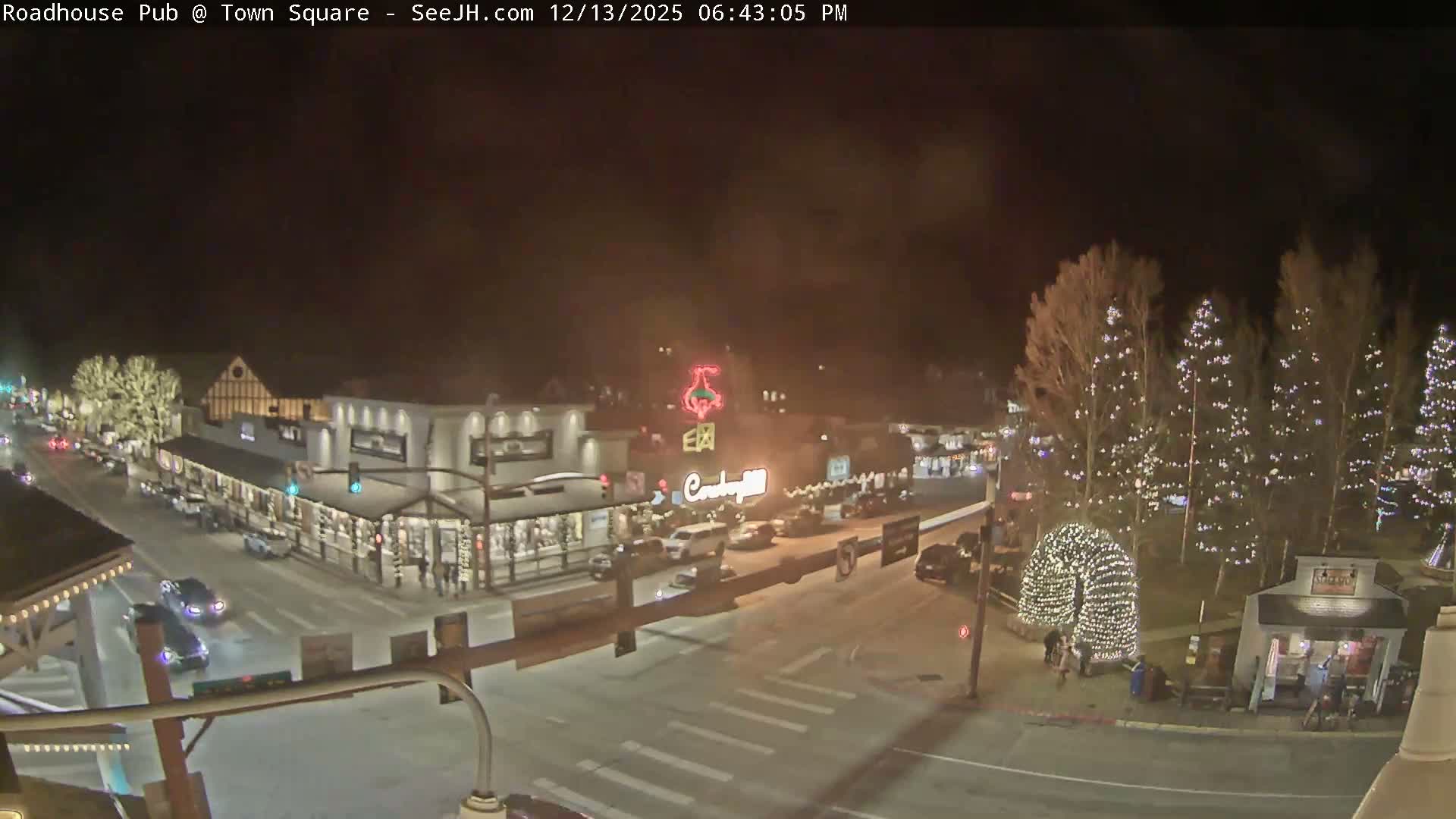 Jackson Hole, Jackson Town Intersection West View Live Cam - Jackson, Teton, Wyoming, USA