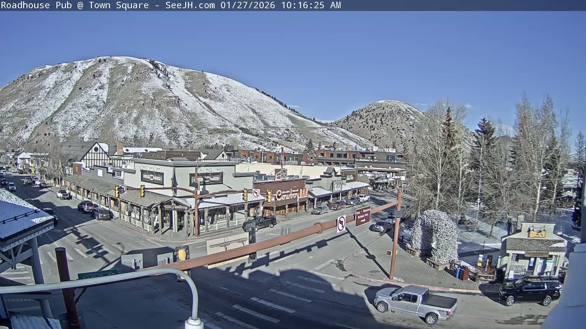 Jackson Hole, Jackson Town Intersection West View Live Cam - Jackson, Teton, Wyoming, USA