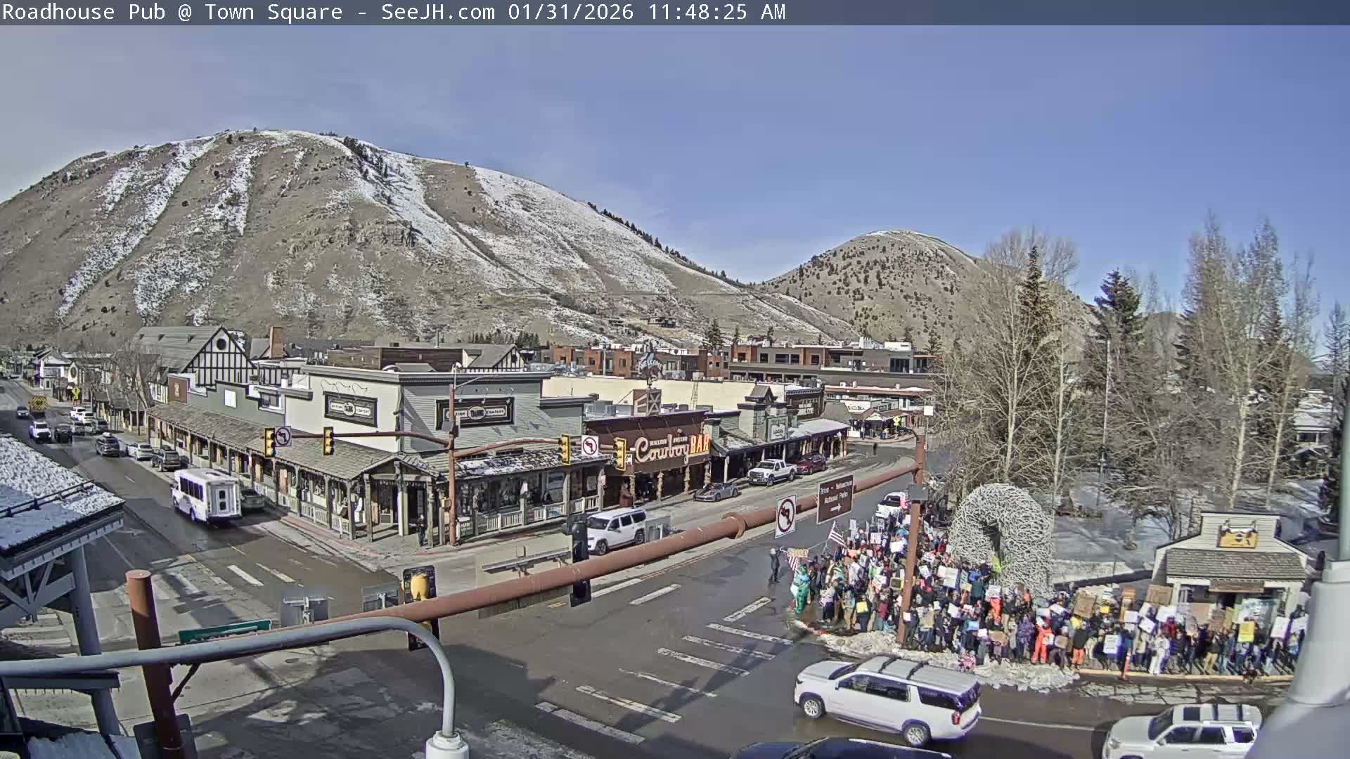 Jackson Hole, Jackson Town Intersection West View Live Cam - Jackson, Teton, Wyoming, USA