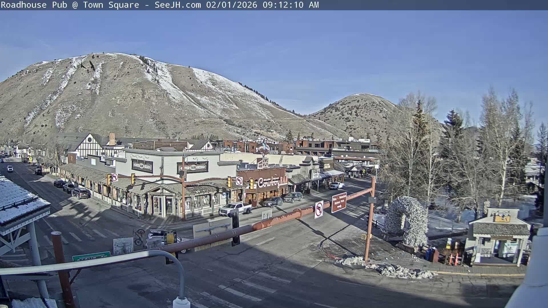 Jackson Hole, Jackson Town Intersection West View Live Cam - Jackson, Teton, Wyoming, USA